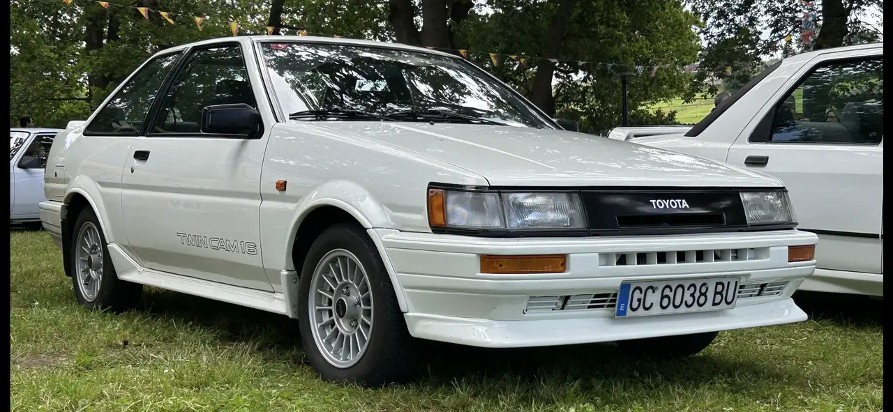 Toyota Corolla AE86 Levin Coupe, foto 5