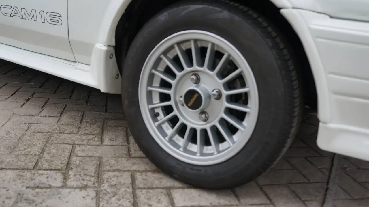 Toyota Corolla AE86 Levin Coupe, foto 11