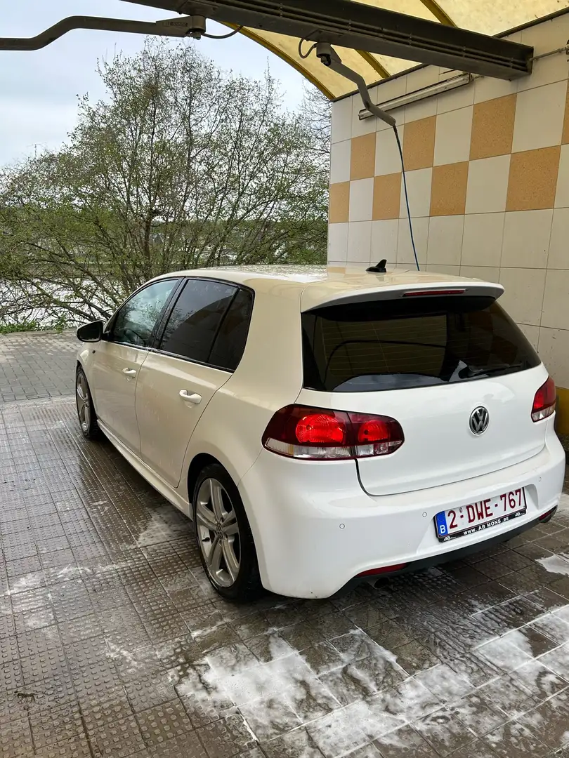 Volkswagen Golf Variant 1.6 tdi r-line Wit - 2