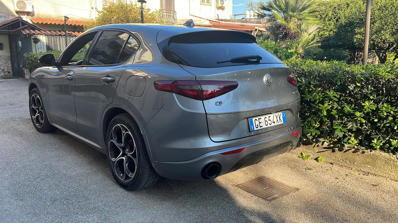 Alfa Romeo Stelvio 2021 — фото 8