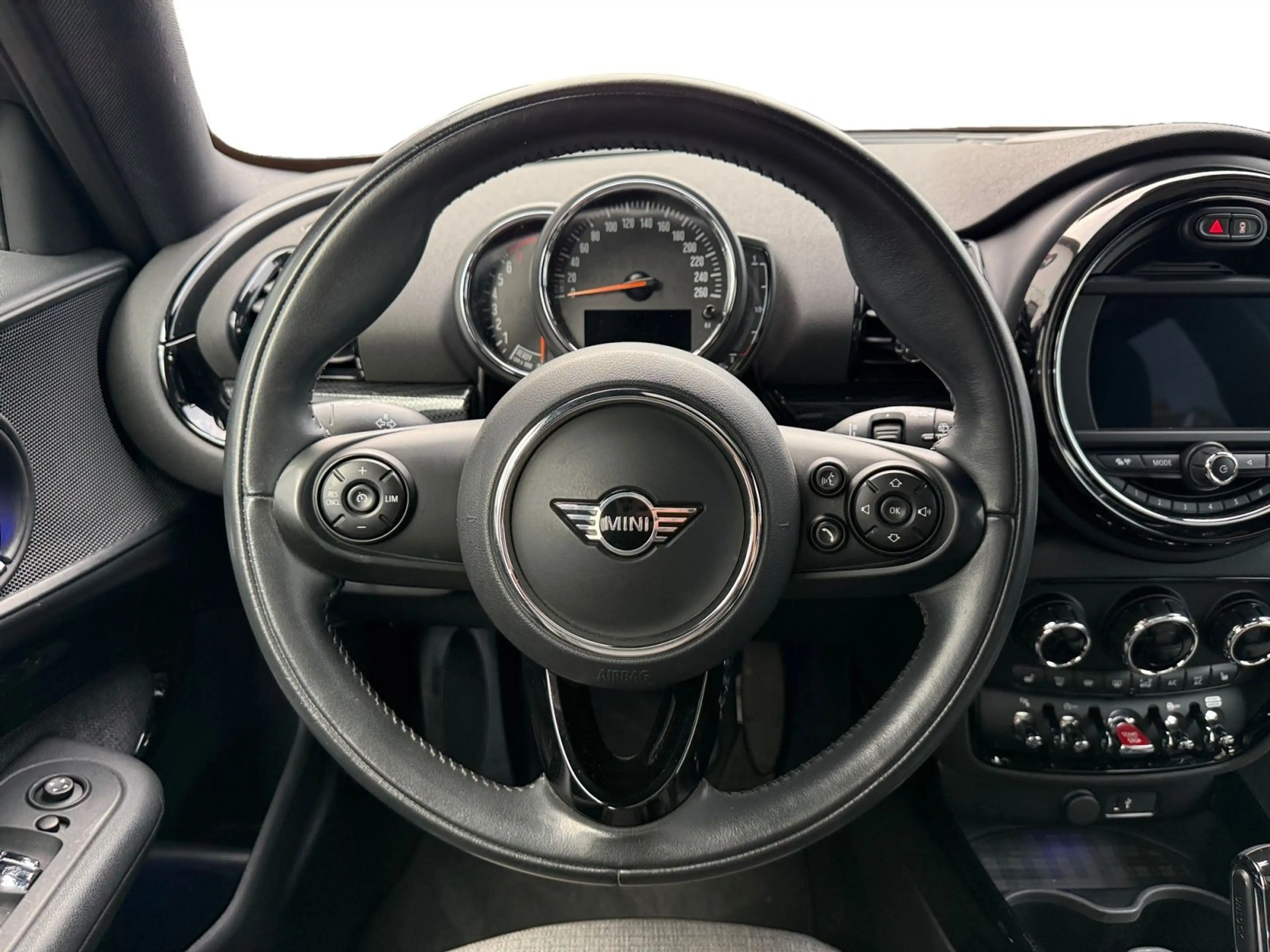 MINI Cooper Clubman MINI Aut. PANO/TEMPO/1.HAND — photo 12