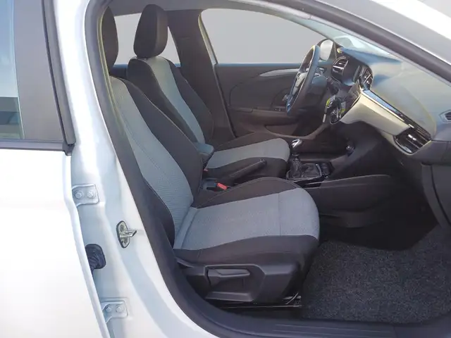 Opel Corsa view 11