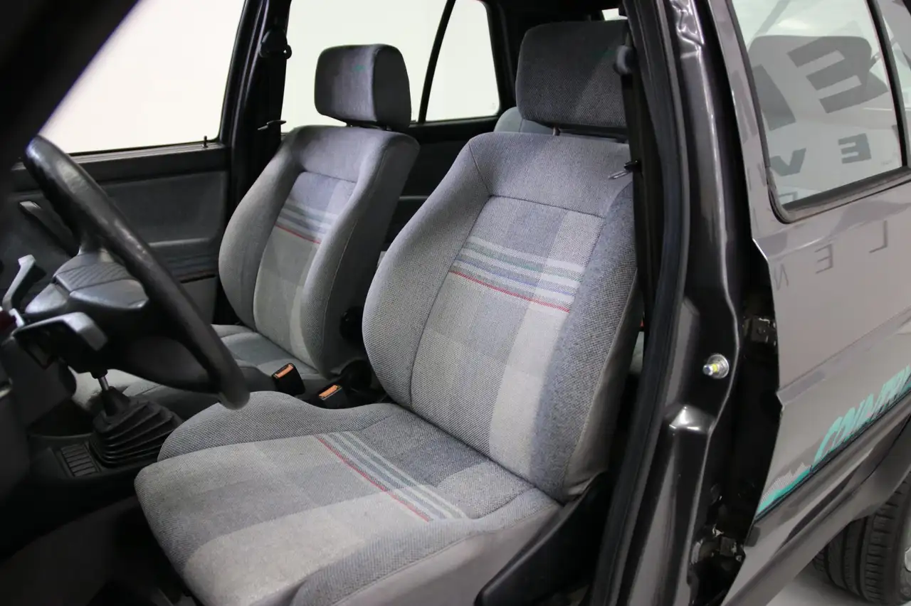 Volkswagen Golf 1.8 CL Syncro Country 75KW GKAT, foto 8