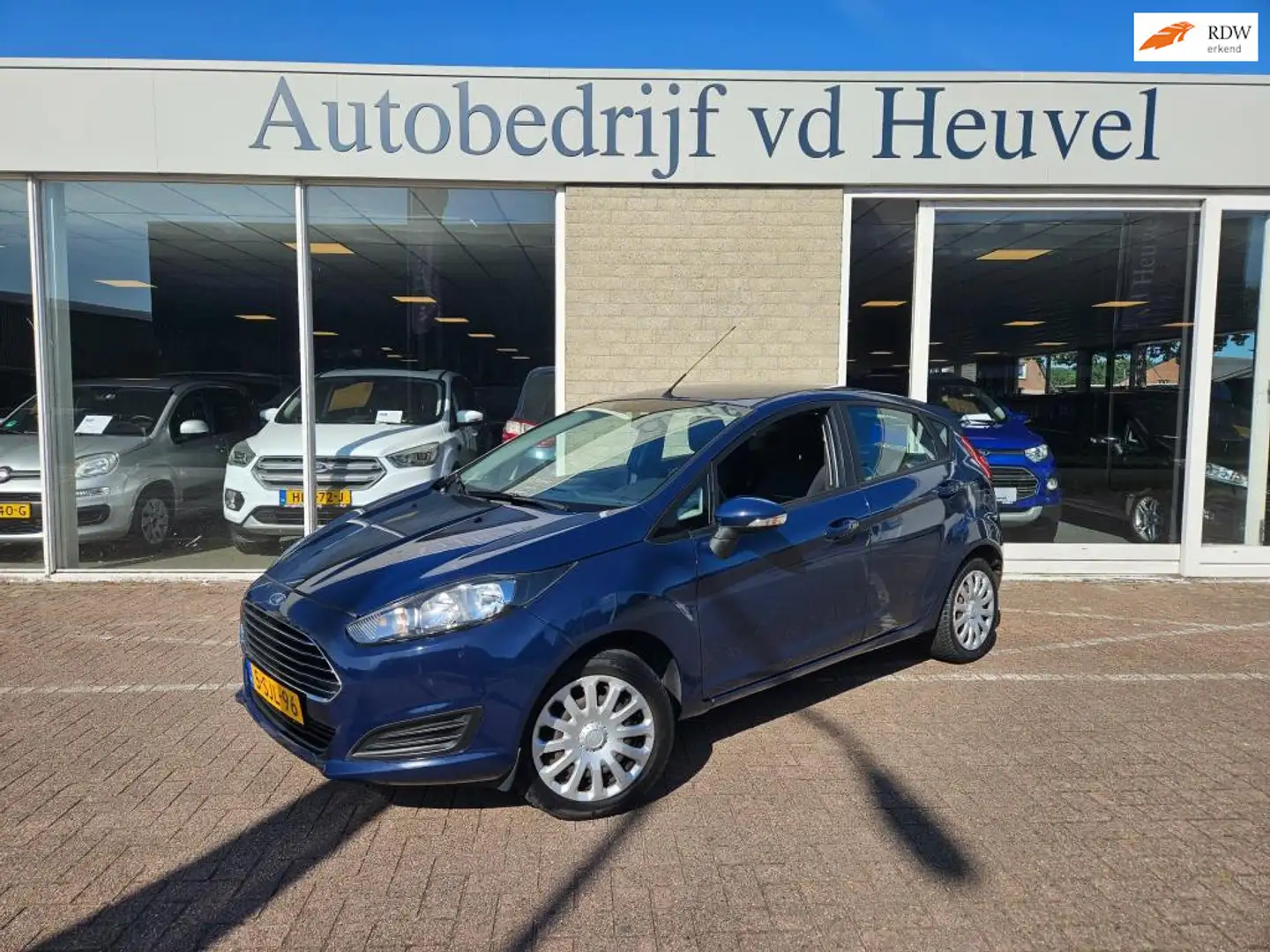 Ford Fiesta 1.0 80pk *NAP*Airco* Rijklaar Bleu - 1