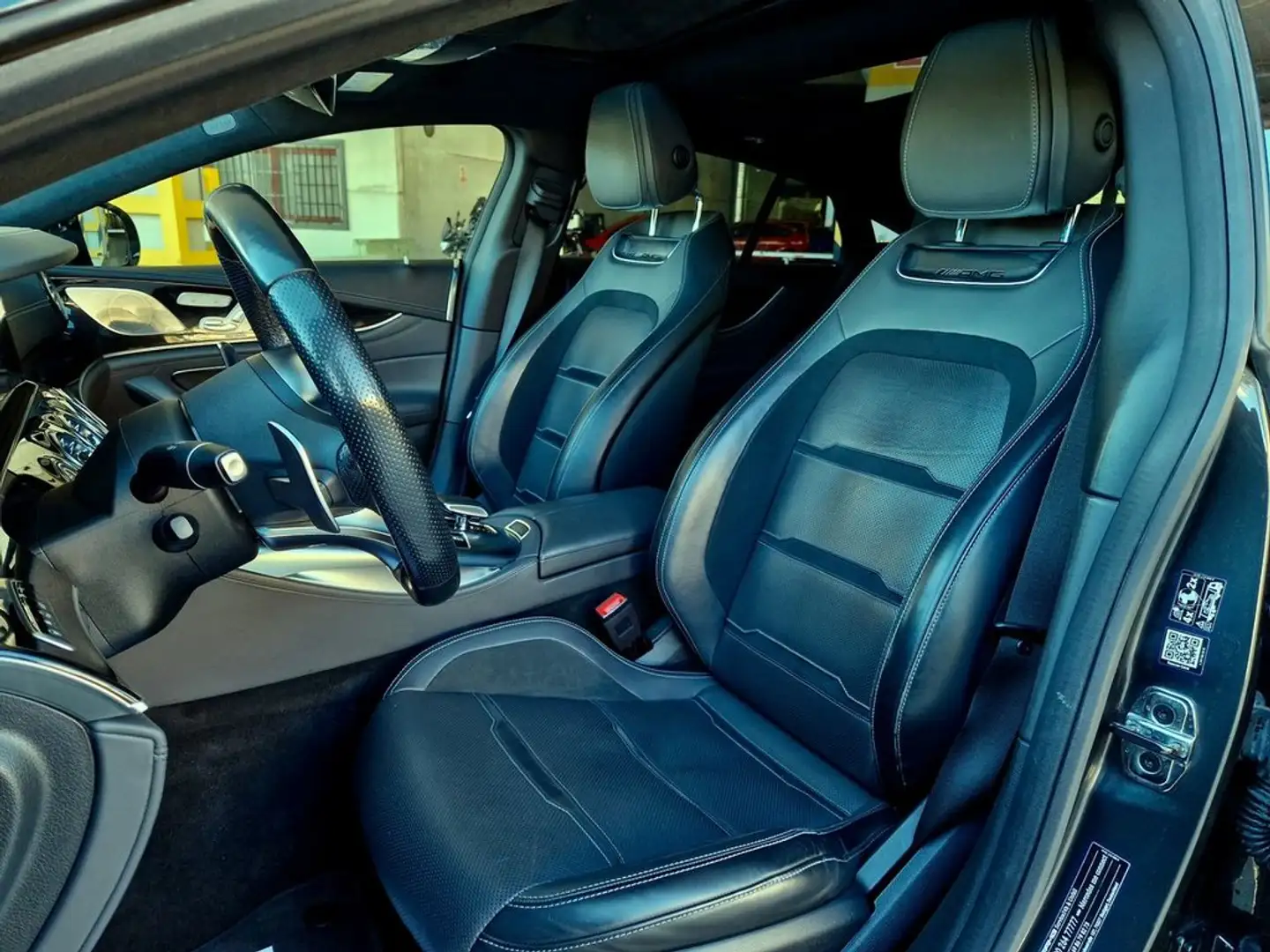 Mercedes-Benz AMG GT 43 4MATIC Zwart - 2