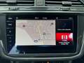 Volkswagen Tiguan 2.0 TDI DSG R-LINE *MATRIX*NAVI*STDHZG* Wit - thumbnail 16