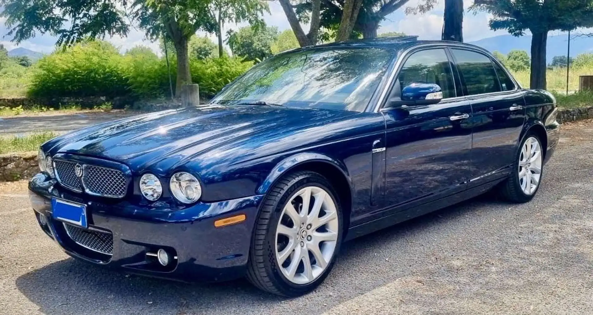 Jaguar XJ 2.7d V6 Sovereign full optional auto - 1