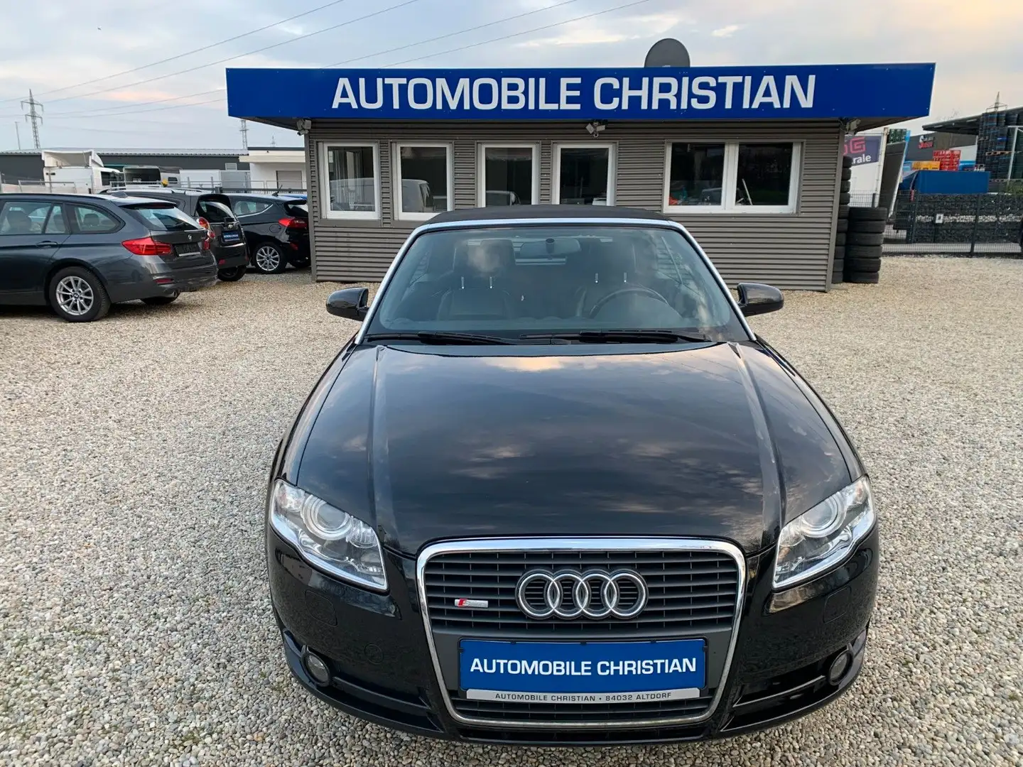 Audi A4 Cabriolet 1.8 T S line Navi Leder Xenon SHZ Negro - 1
