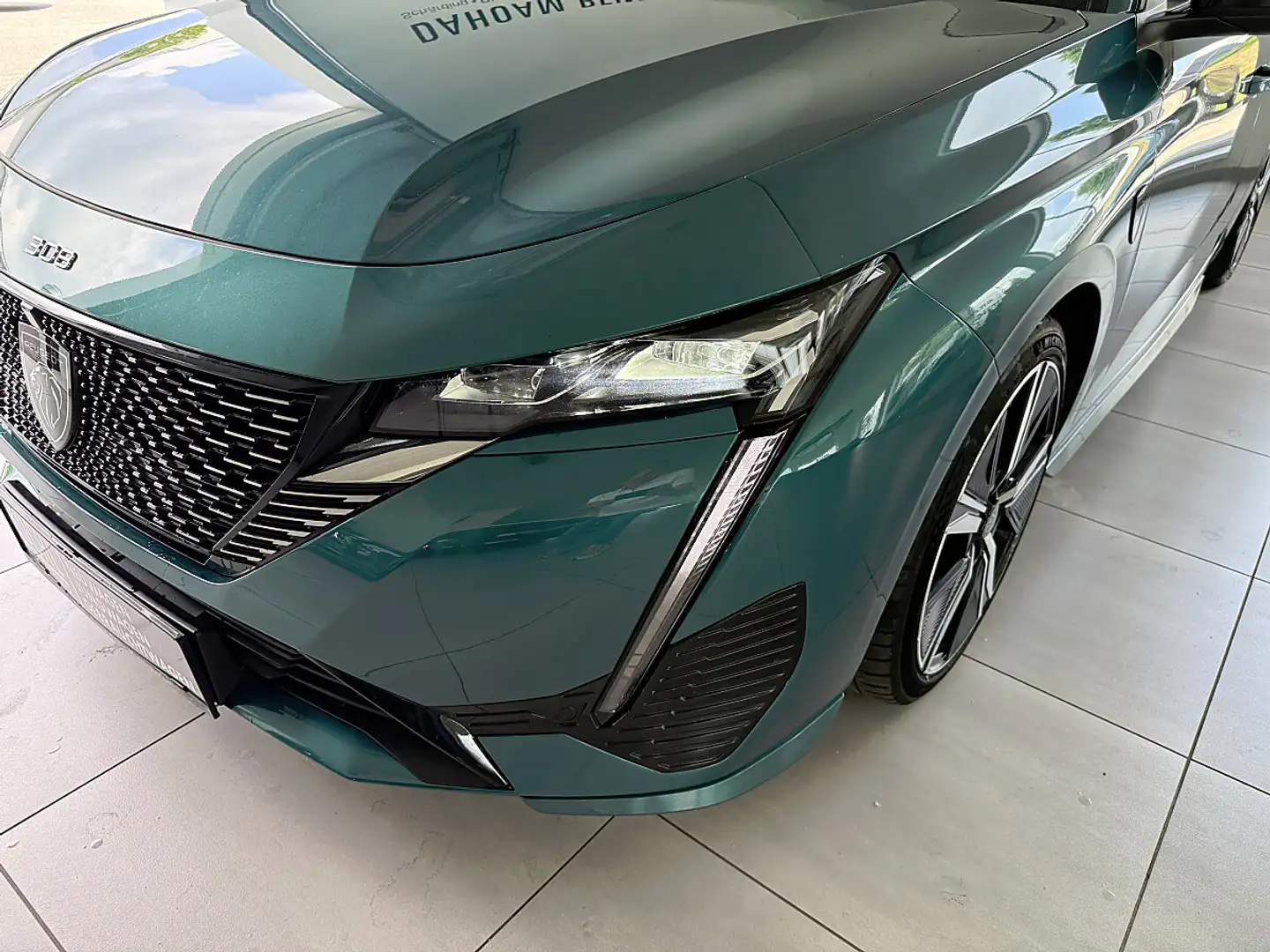 Peugeot 308 SW BlueHDi 130 S&S EAT8 GT Blau - 2
