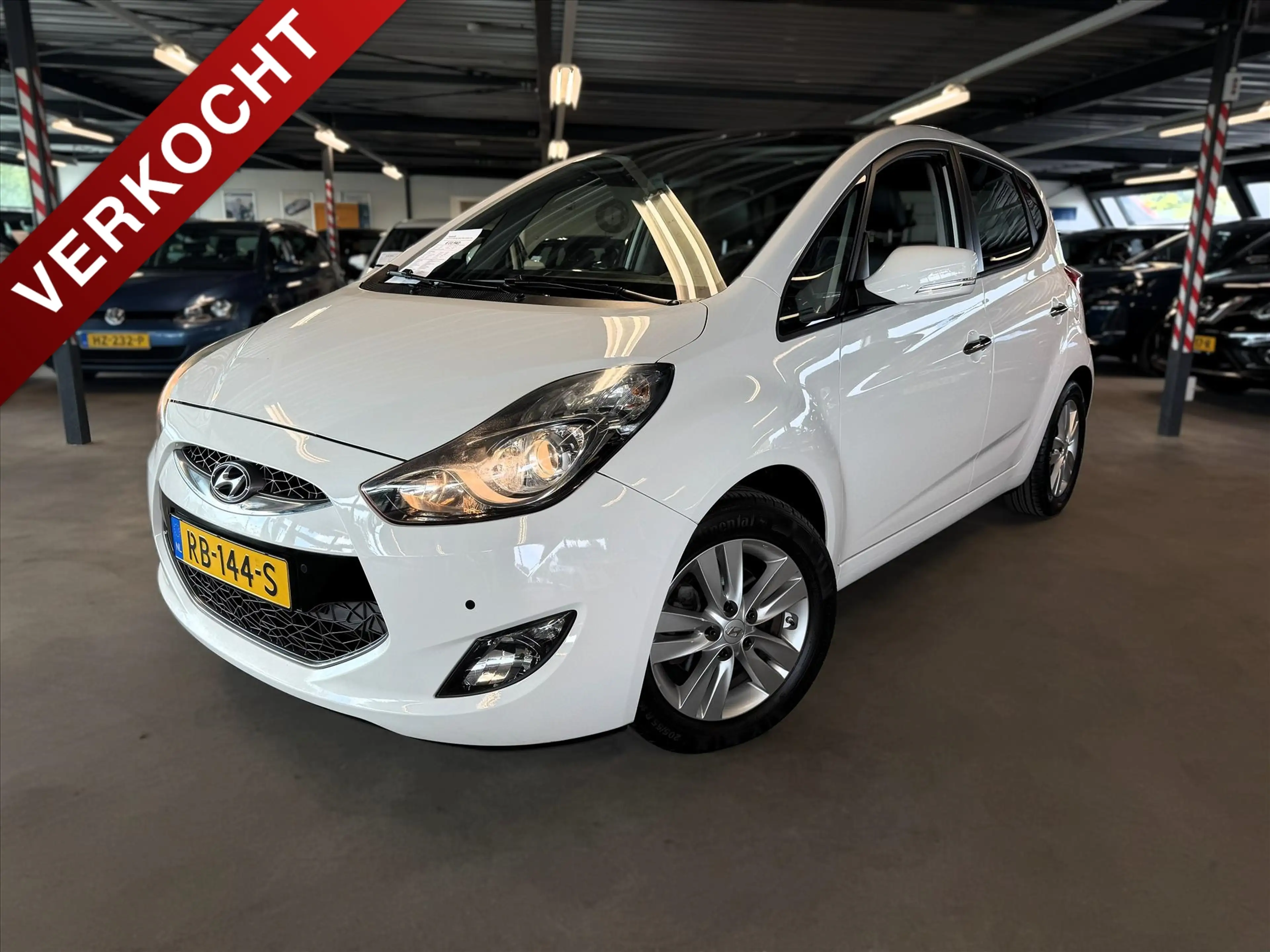 Hyundai iX20 1.6 CVVT 125pk Aut. Leder, Pano, Camera, Lmv
