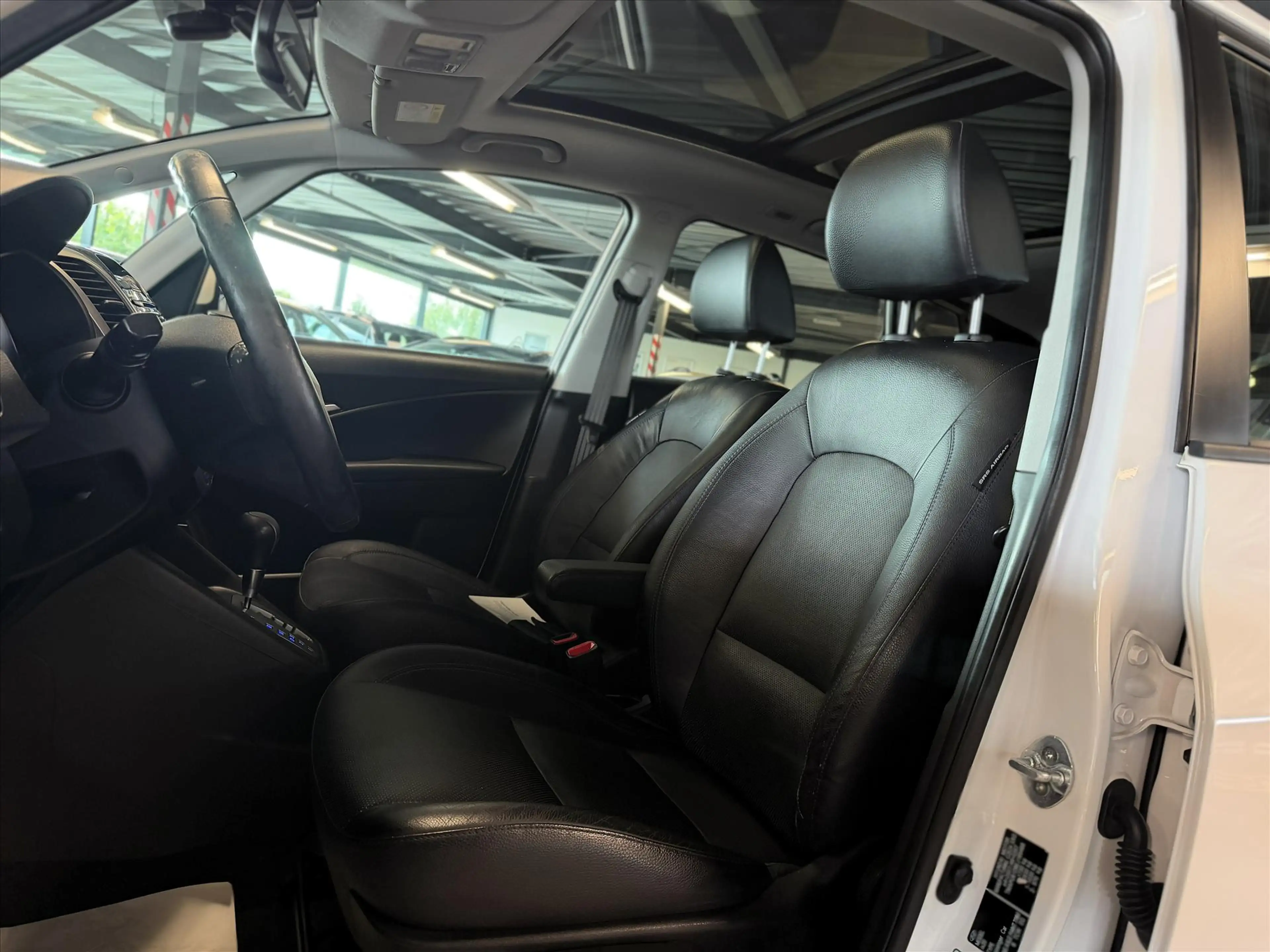 Hyundai iX20 1.6 CVVT 125pk Aut. Leder, Pano, Camera, Lmv — photo 9