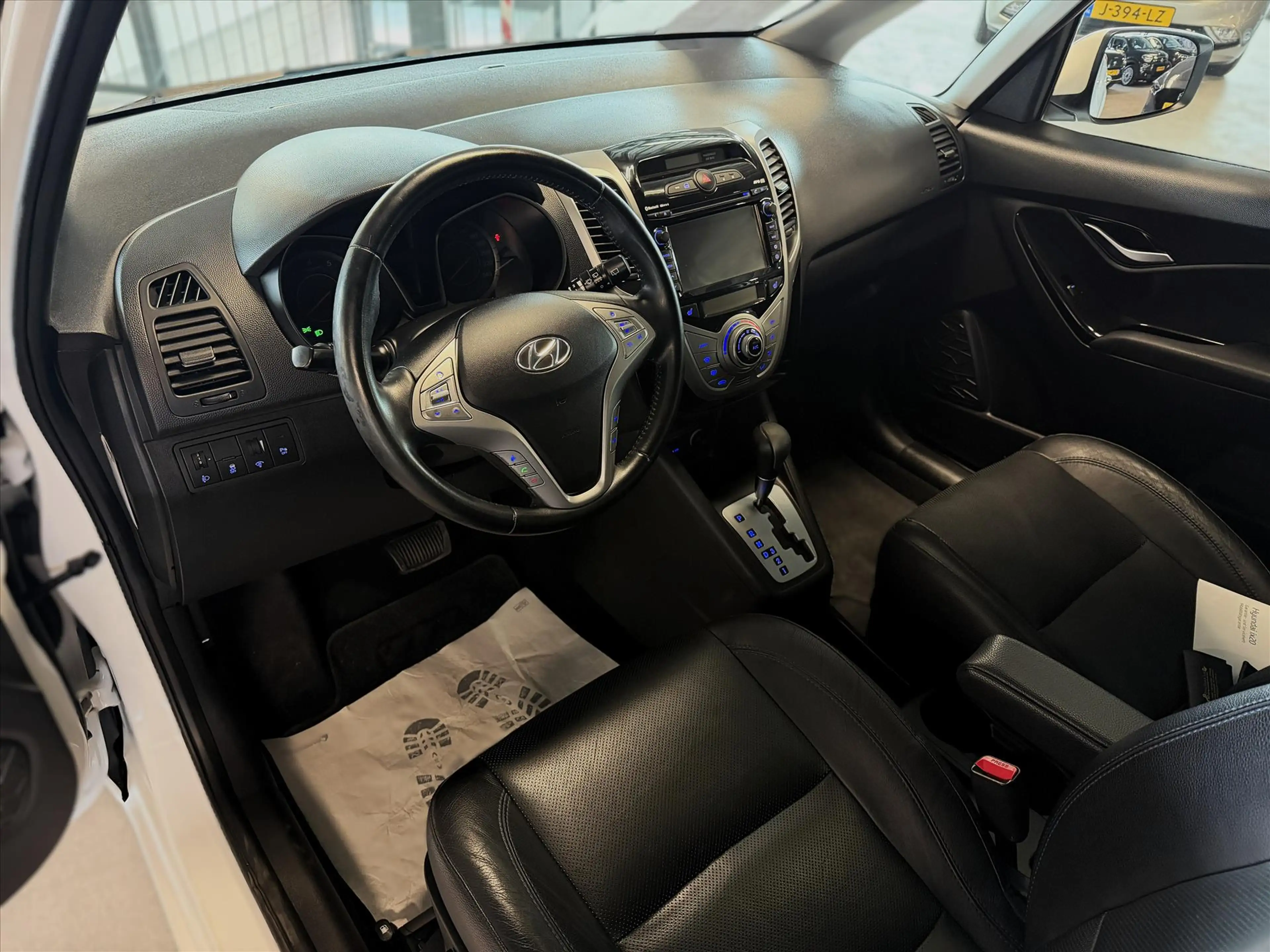 Hyundai iX20 1.6 CVVT 125pk Aut. Leder, Pano, Camera, Lmv — photo 10