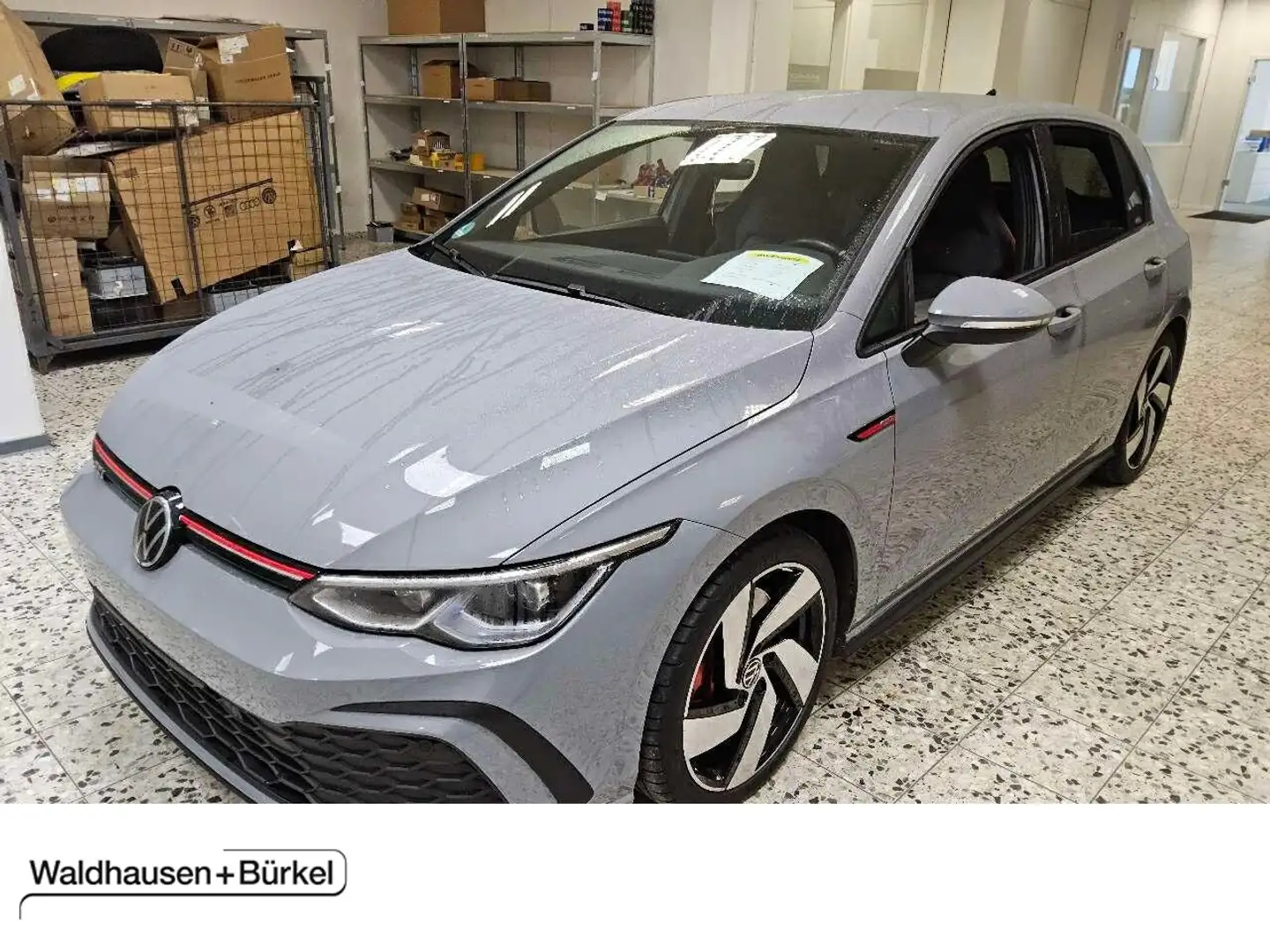 Volkswagen Golf VIII GTI 2.0 TSI DSG Klima Navi Einparkhilfe Grau - 1