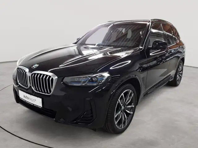 BMW X3 view 2