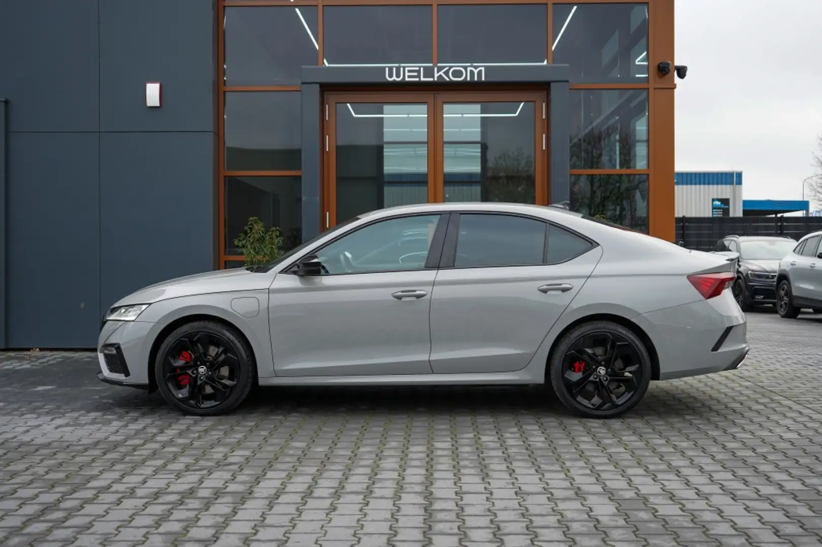 Skoda Octavia 1.4 TSI RS iV Bns | Led | Cruise | RS | Camera | S Grijs - 2