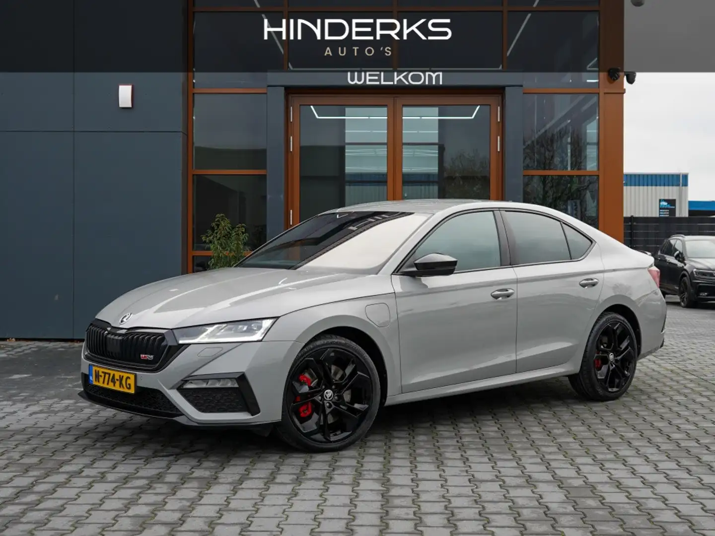 Skoda Octavia 1.4 TSI RS iV Bns | Led | Cruise | RS | Camera | S Grijs - 1