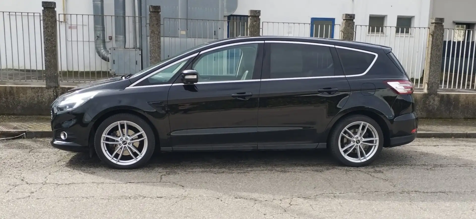 Ford S-Max 2.0 tdci bt Titanium Business s&s 210cv 7p.ti powe - 1