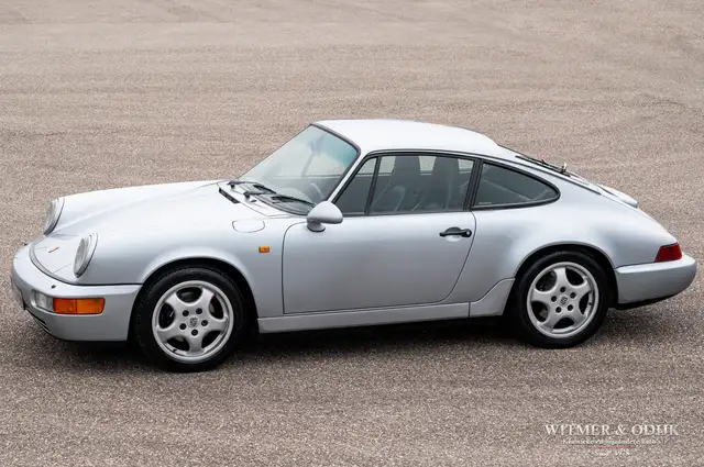 Porsche 964 Carrera 4 Coupe