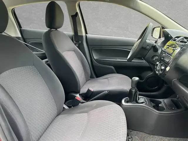 Mitsubishi Space Star view 6