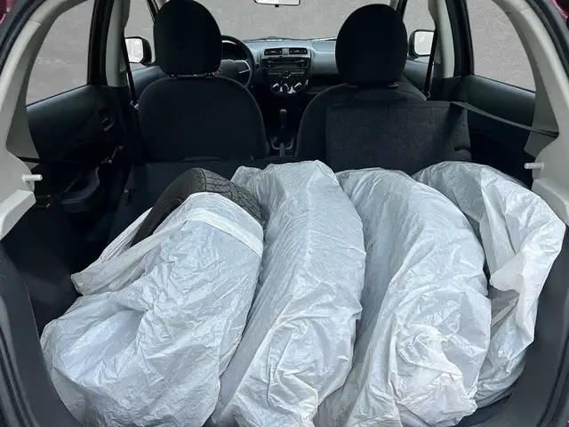 Mitsubishi Space Star view 10