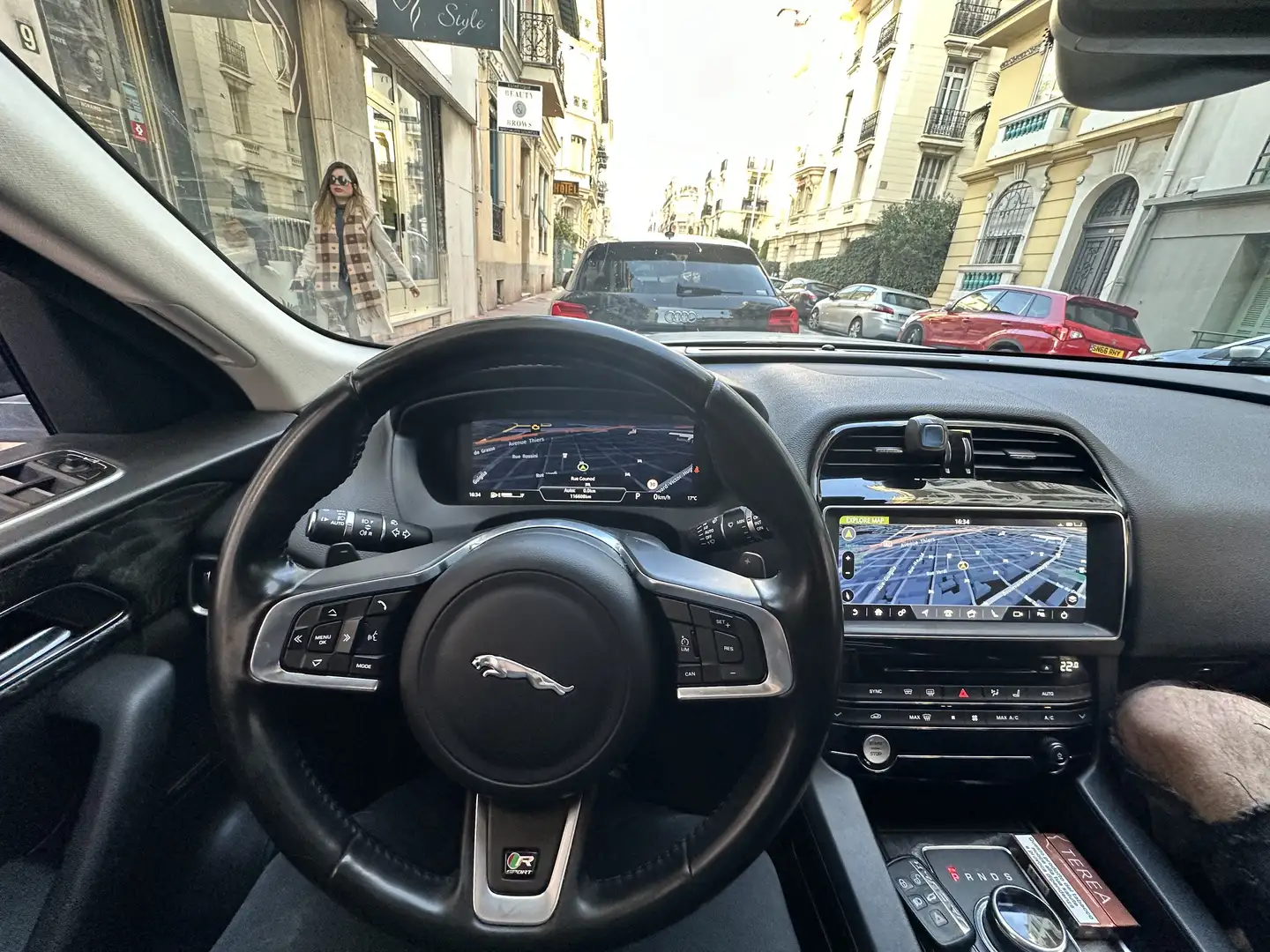Jaguar F-Pace 2.0d R-Sport awd 180cv auto - 1