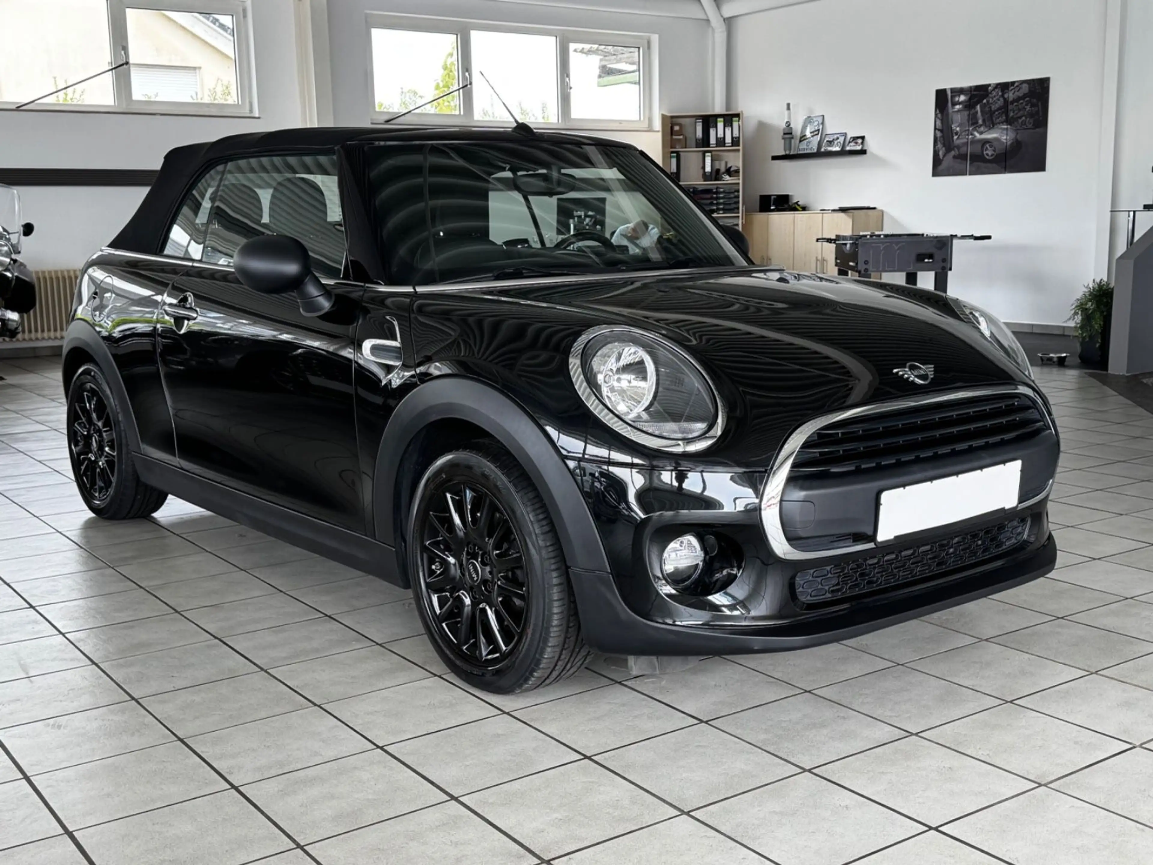MINI One Cabrio/2.HD/KLIMA/SHZ/PDC/BT/TEL/ALU — photo 7