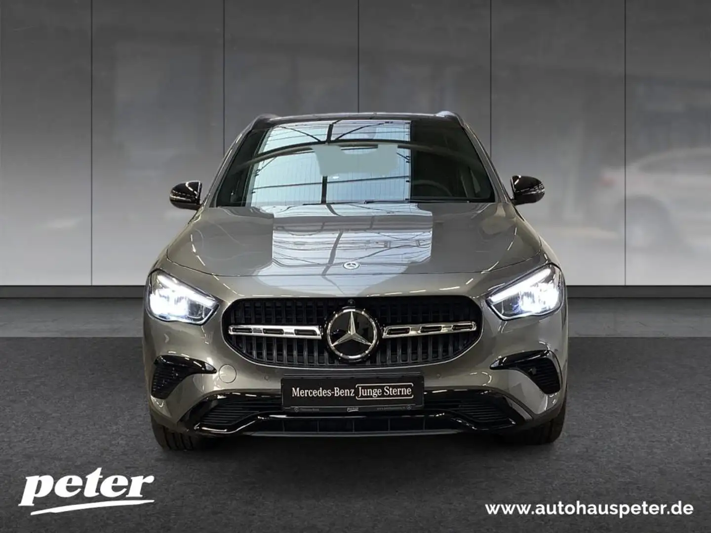 Mercedes-Benz GLA 220 d 4MATIC +PROGRESSIV+NIGHT+18"+360°+AHK+ Grau - 2