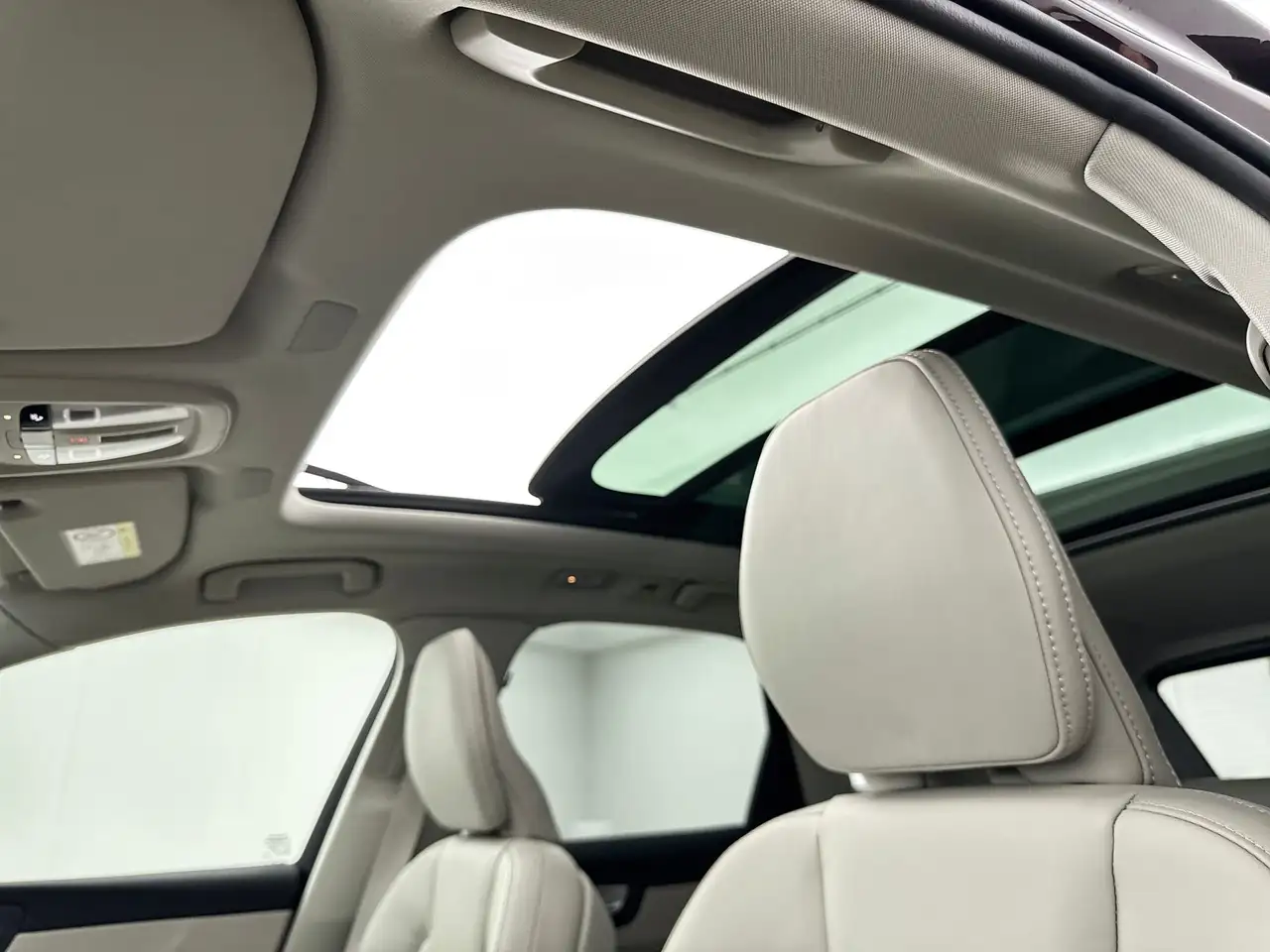 Volvo XC60 2026 — фото 15