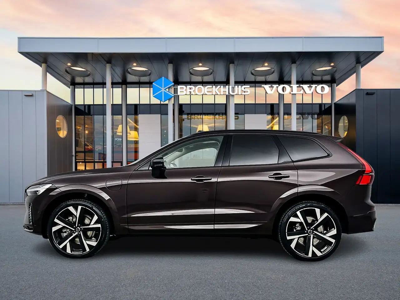 Volvo XC60 2026 — фото 8