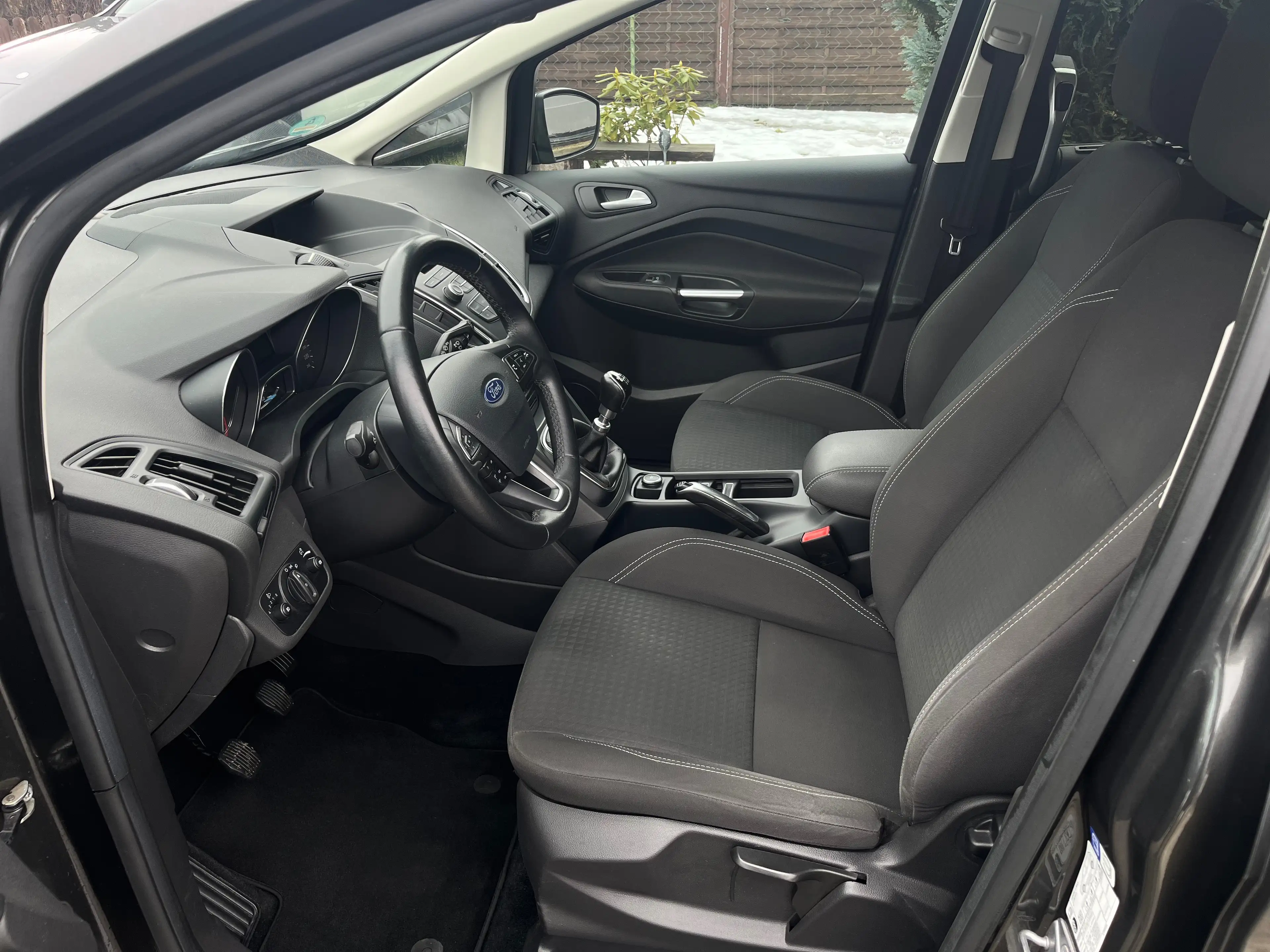 Ford Grand C-Max Business Edition — photo 9