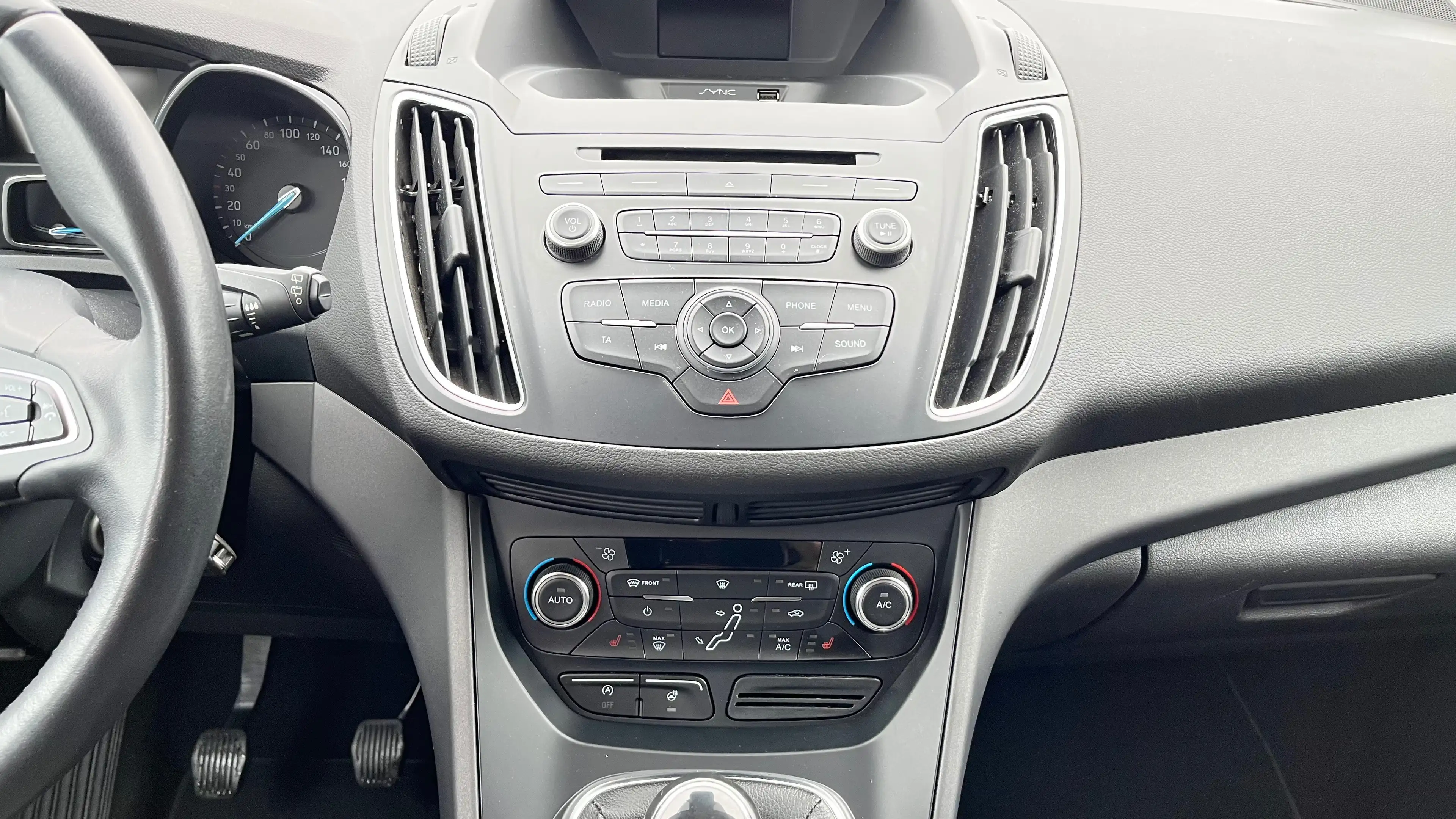 Ford Grand C-Max Business Edition — photo 12