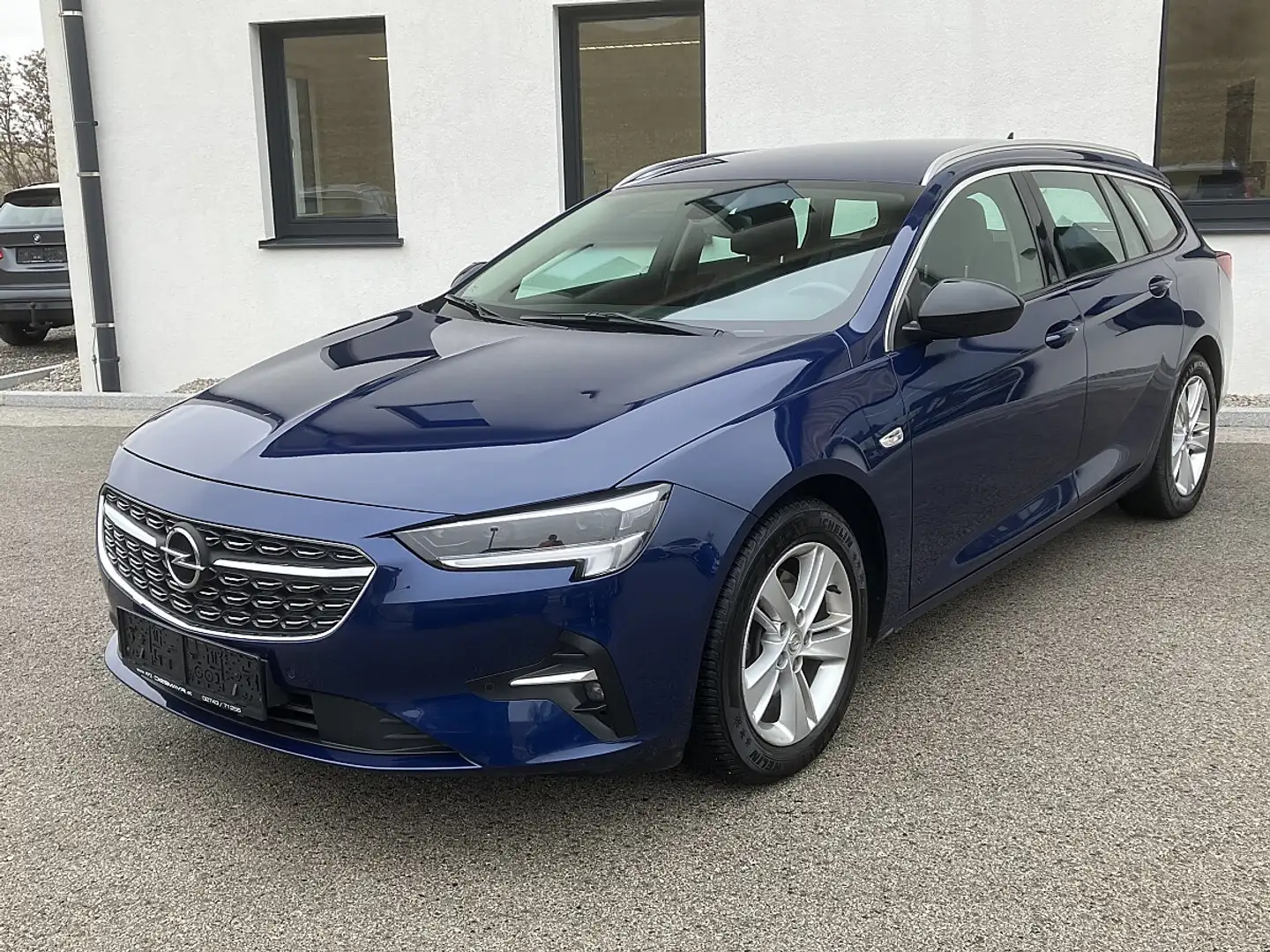 Opel Insignia ST 2,0 CDTI DVH Business Elegance LED Navi AHK ... Blau - 1
