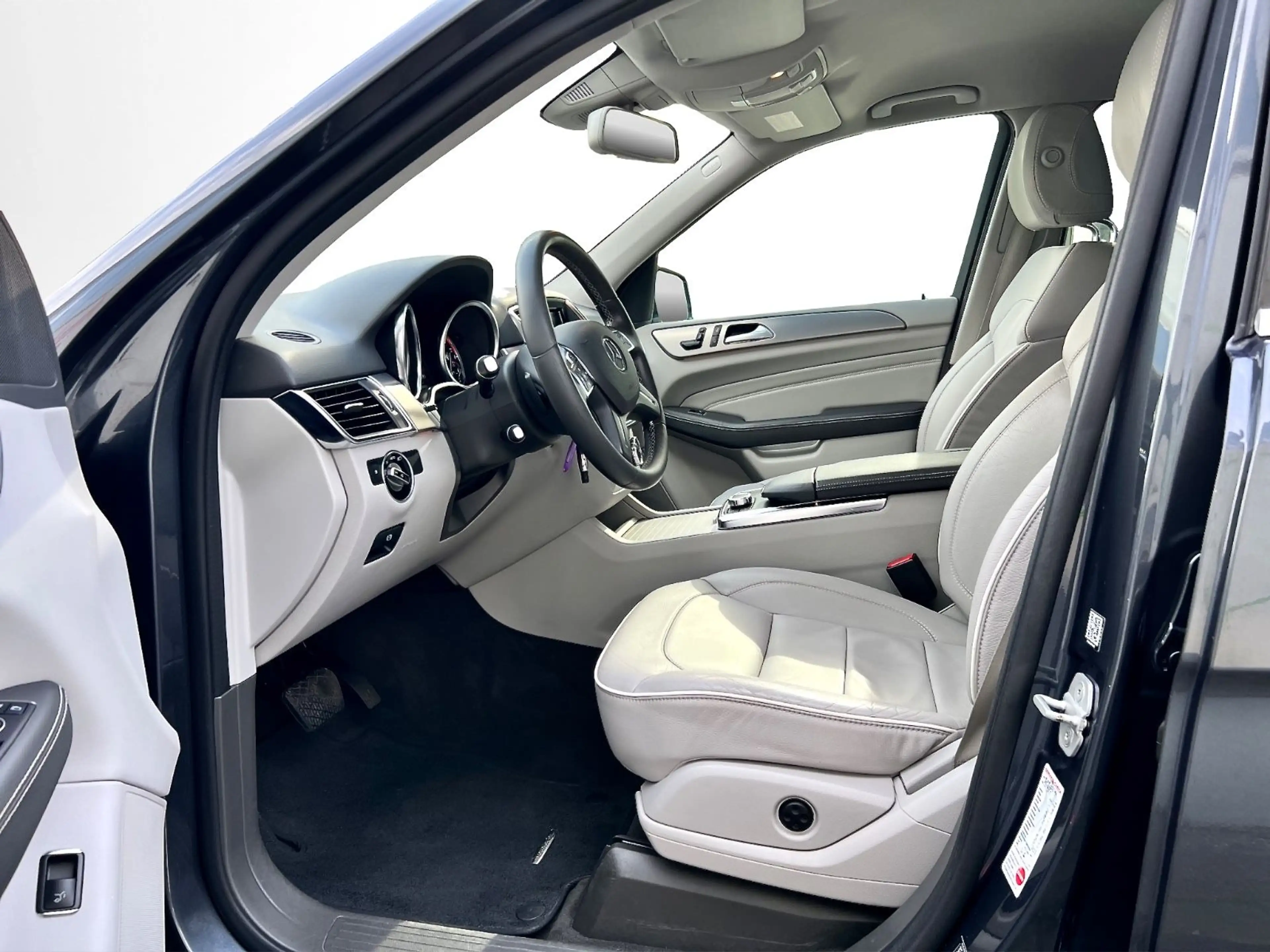 Mercedes-Benz ML 250 BT*7G-Tr*XENON*SHD*VOLLLEDER*360°*AHK* — photo 10