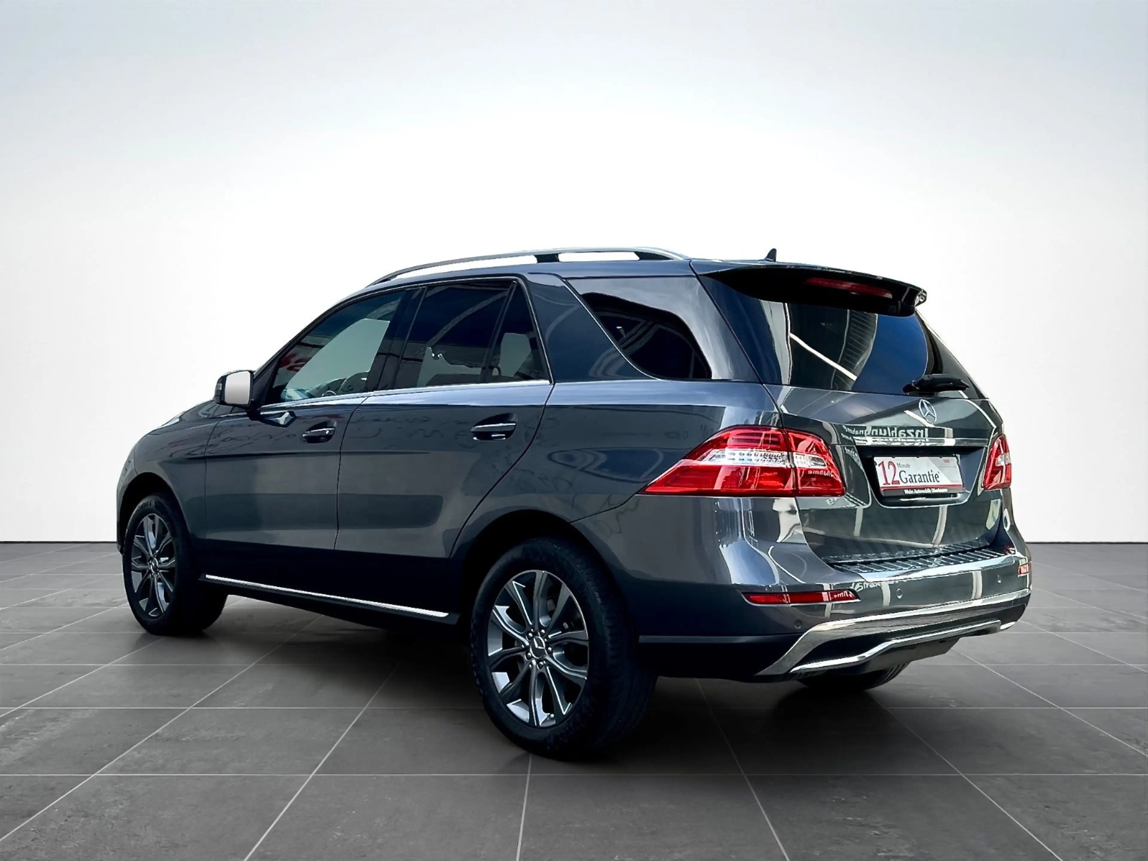 Mercedes-Benz ML 250 BT*7G-Tr*XENON*SHD*VOLLLEDER*360°*AHK* — photo 4