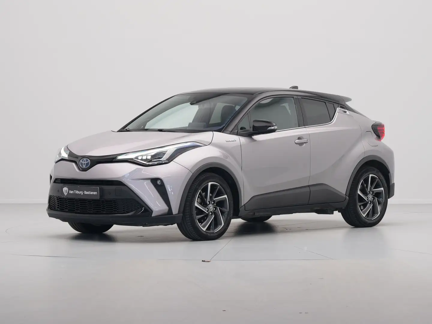 Toyota C-HR 2.0 Hybrid 184pk Style Navigatie Camera Side Assis Grau - 2