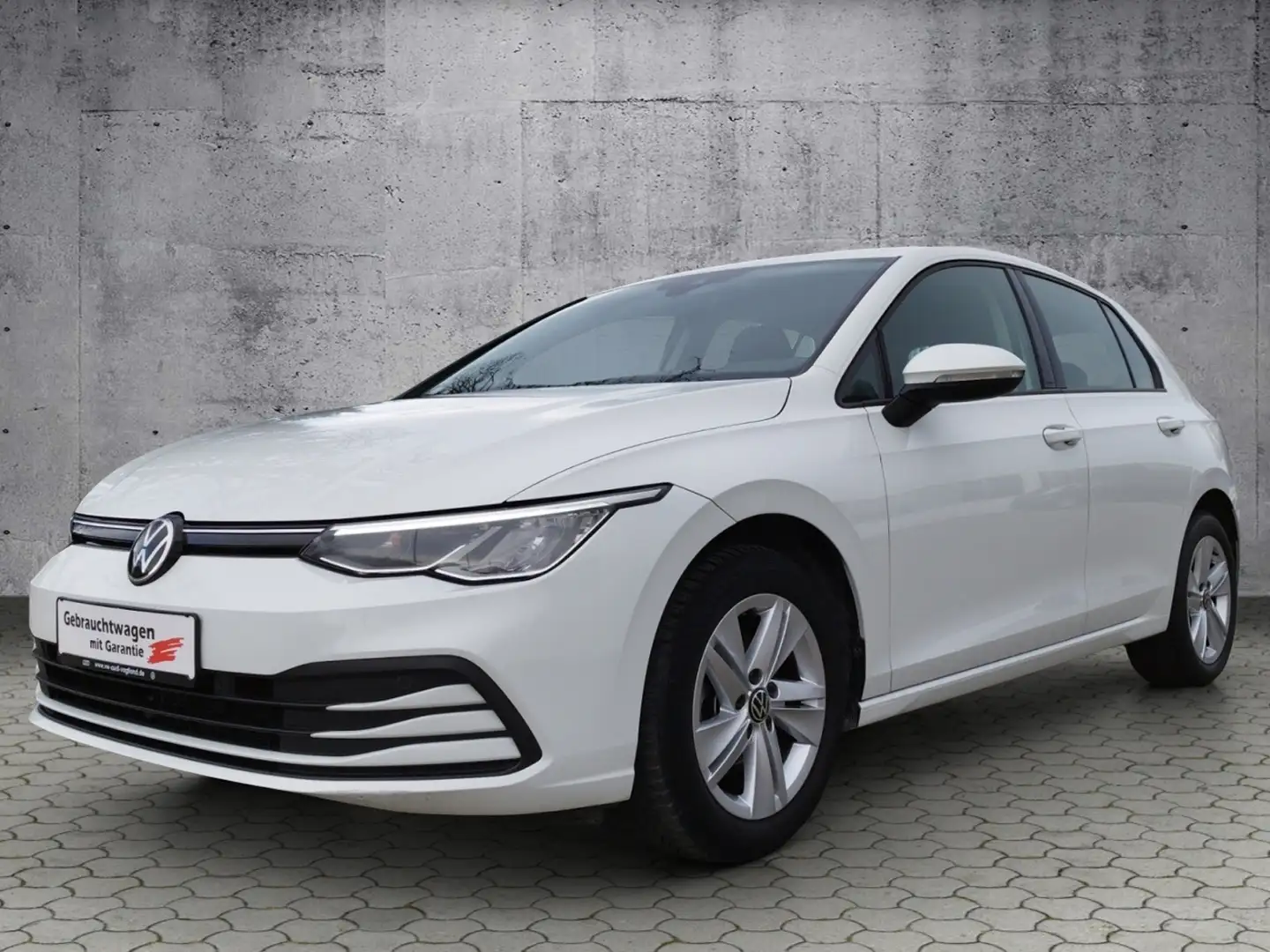 Volkswagen Golf VIII Life 1.5 TSI BusinessPrem. L+S/AHK/SHZ/NAV K Blanco - 2