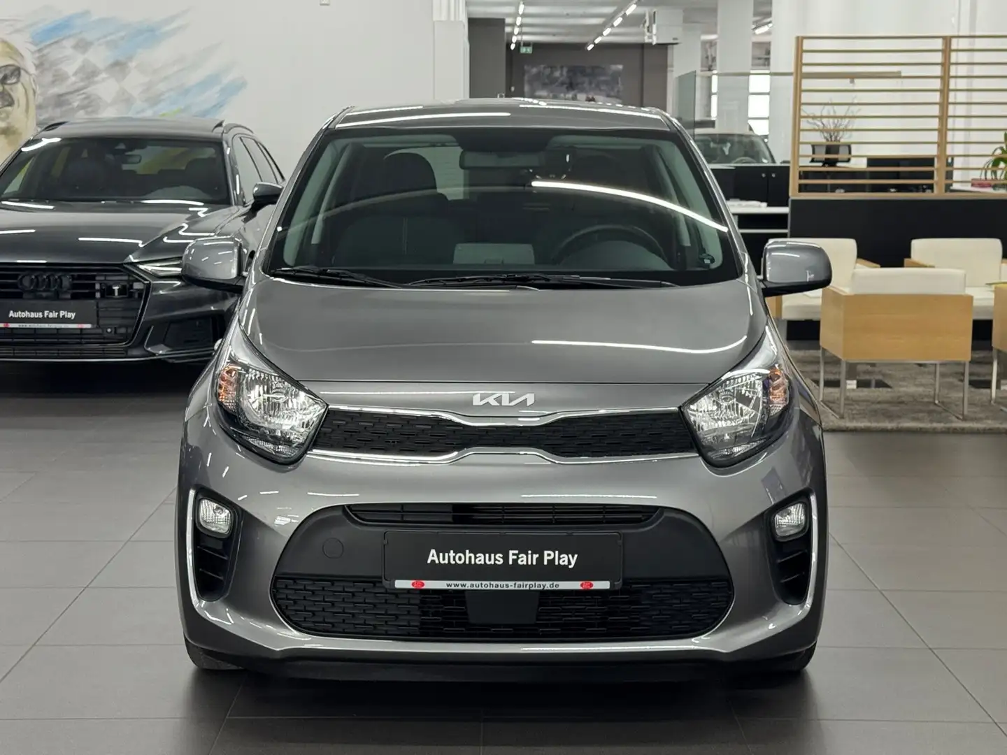 Kia Picanto 1.0 Vision Aut. CARPLAY/KAMERA/U-FREI! Grau - 2