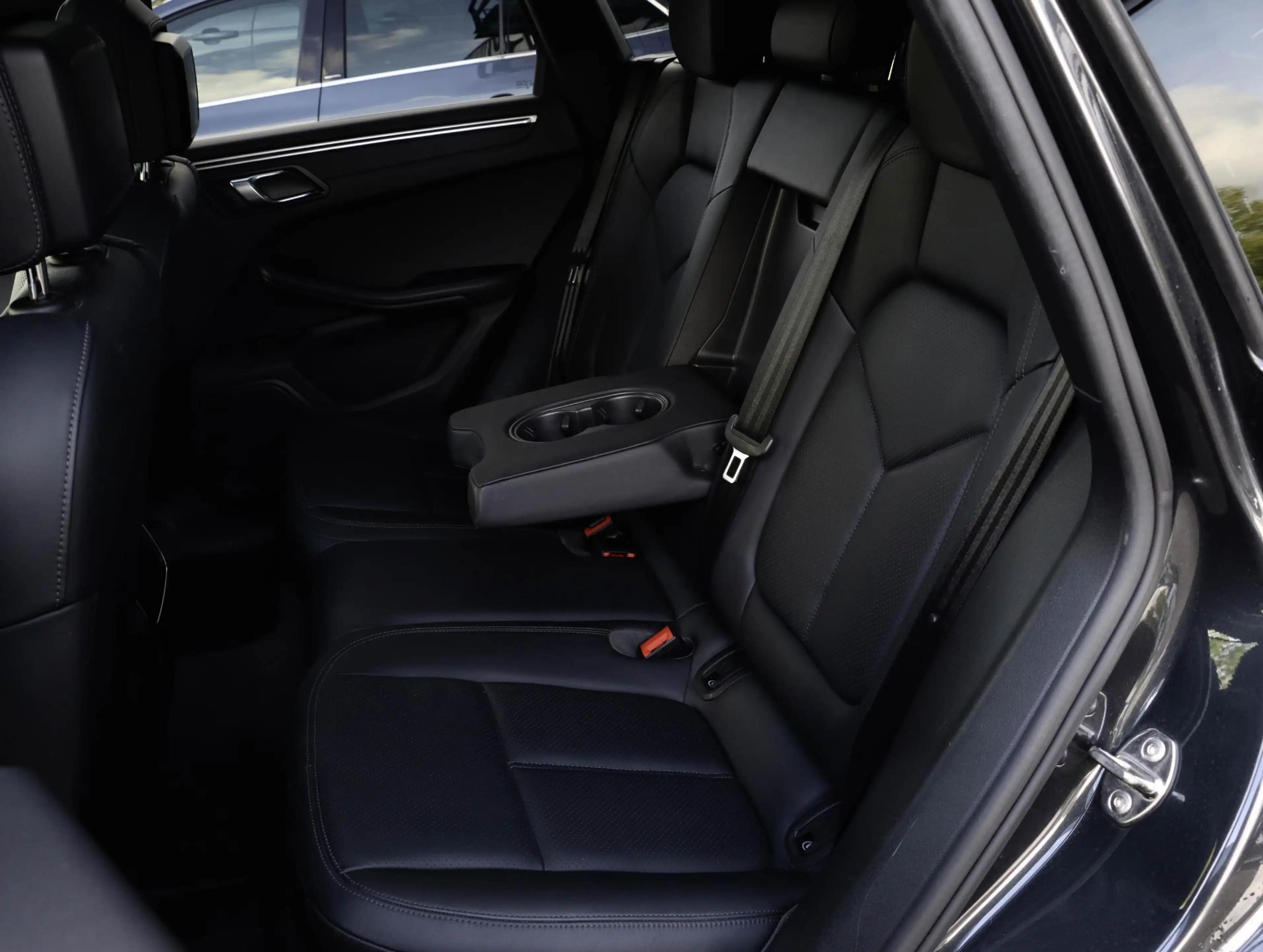 Porsche Macan 2.0 Panodak | PASM | Stoelventilatie | Standkachel — photo 14