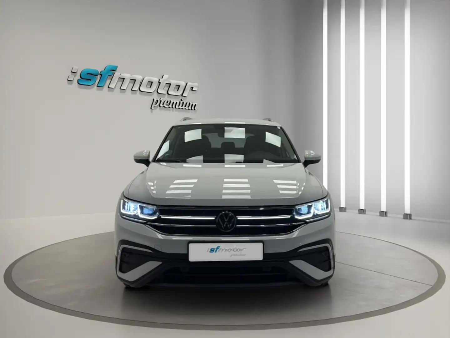 Volkswagen Tiguan Allspace 1.5 TSI Life DSG 110KW Blanco - 2