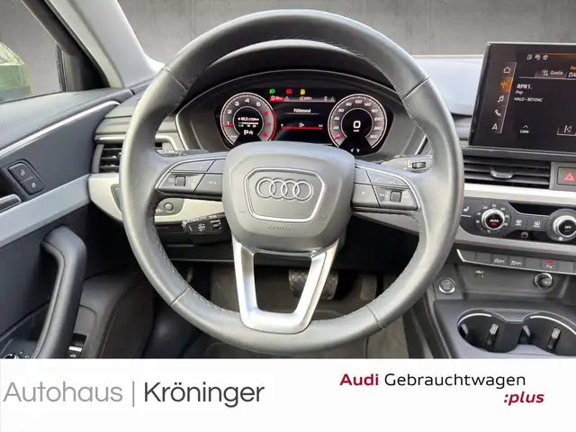Audi A4 Avant view 11