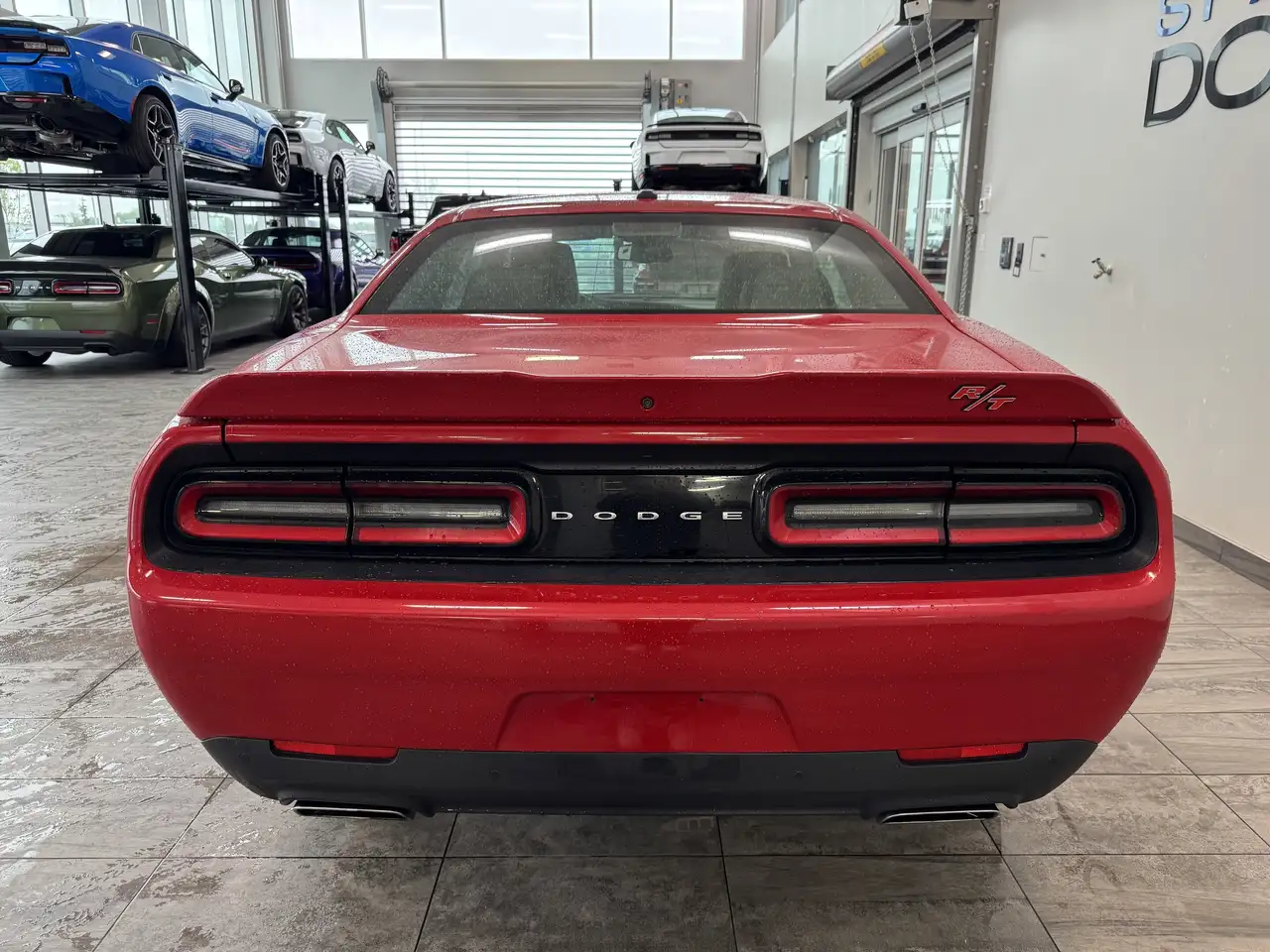 Dodge Challenger photo Dodge Challenger