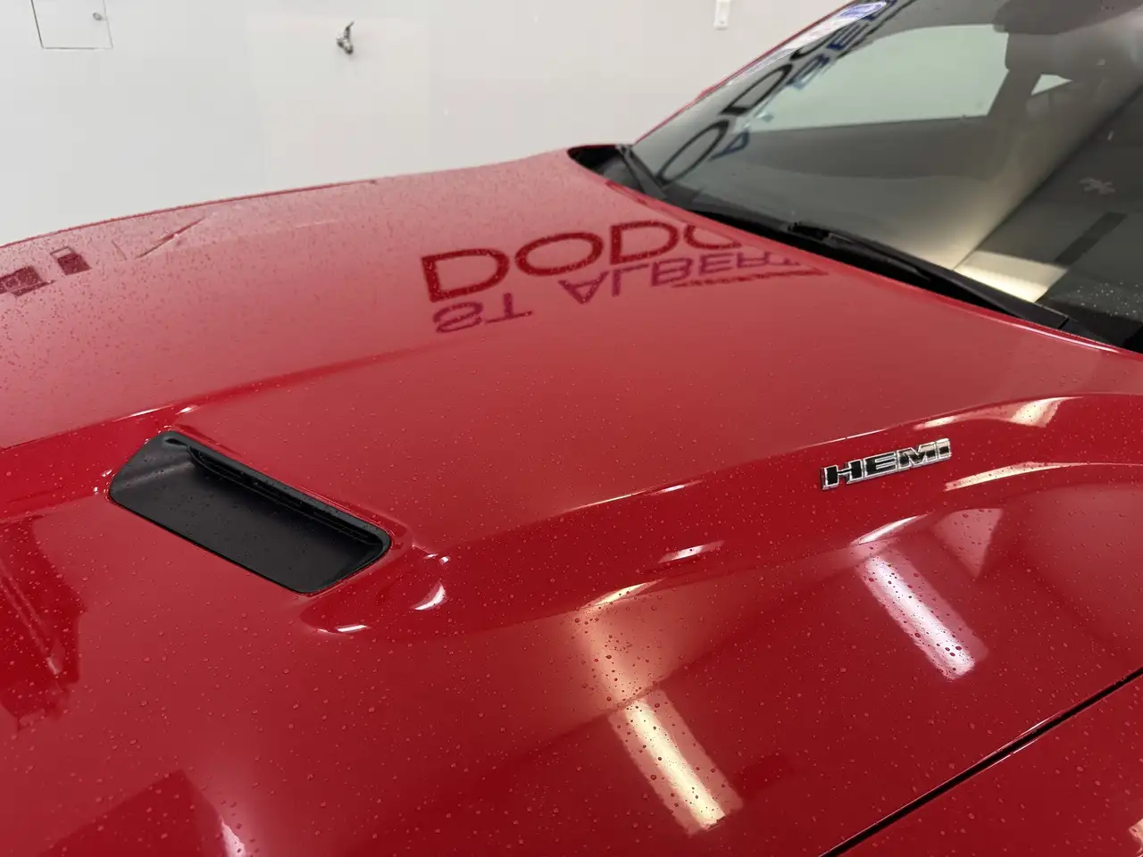 Dodge Challenger photo Dodge Challenger