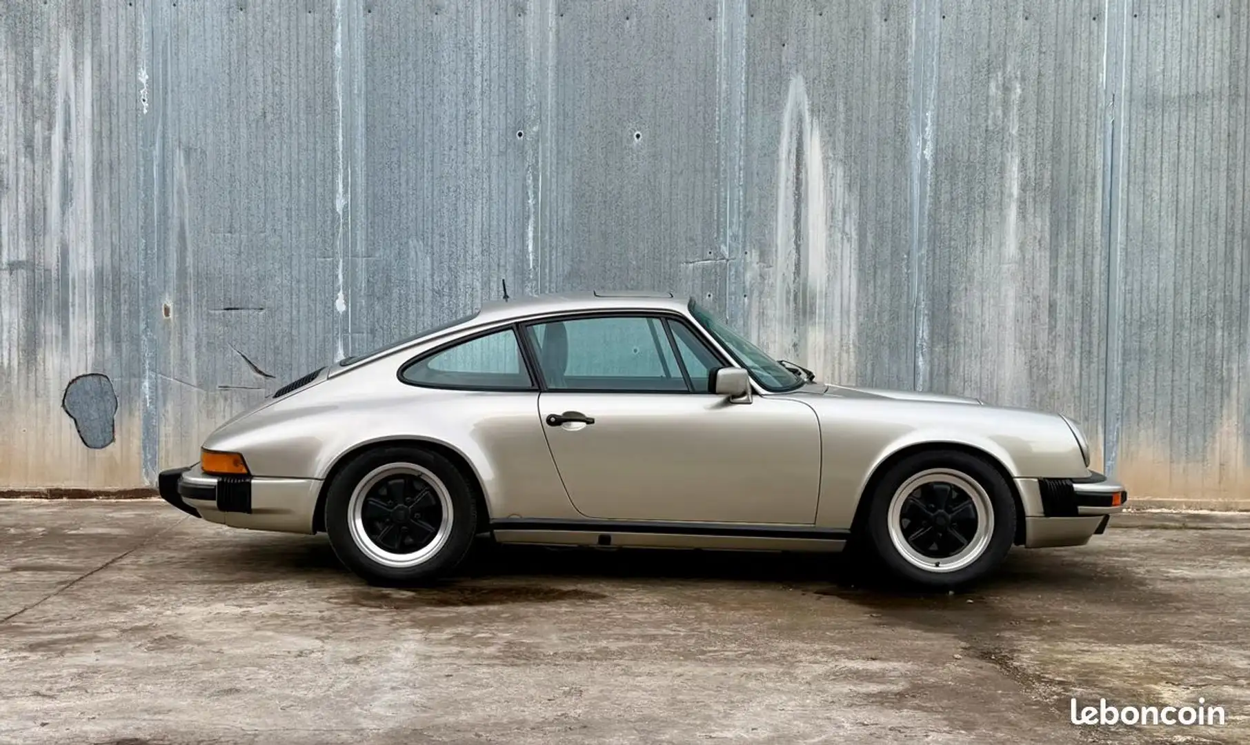 Porsche 911 Carrera 3.2 Zinc metallic Beige - 2