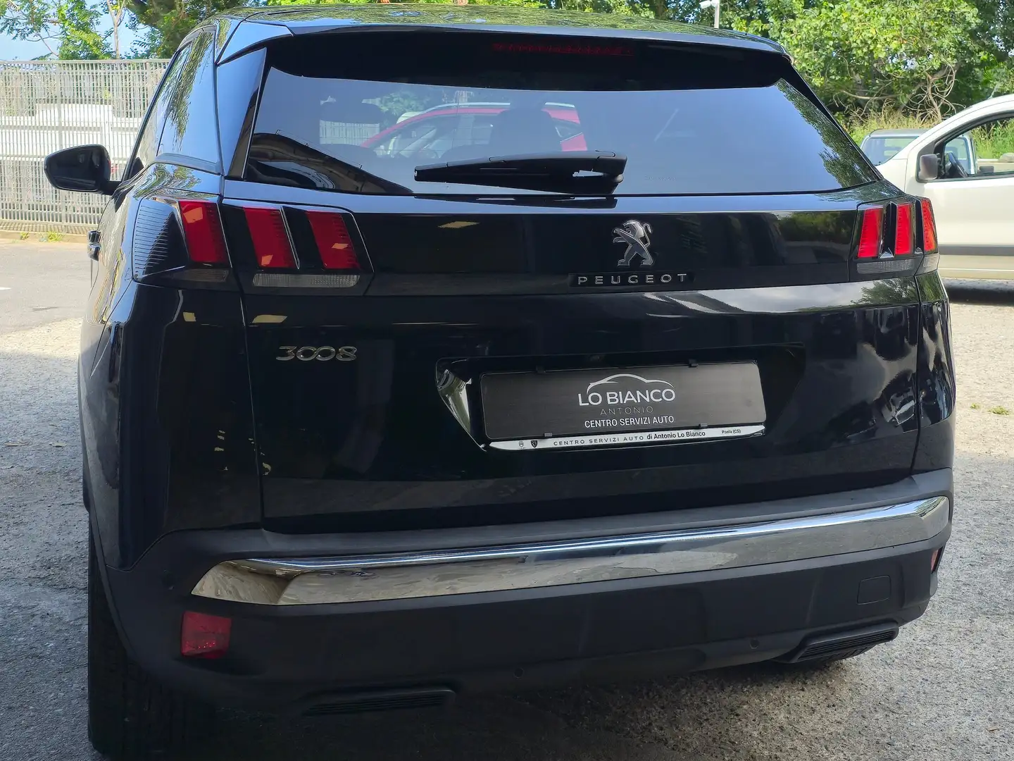 Peugeot 3008 1.5 bluehdi Allure s&s 130cv eat8 Nero - 2