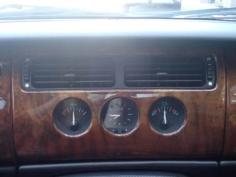 Jaguar XK8 4.0 Cabrio Memory Sitzheizung Leder PDC — photo 12