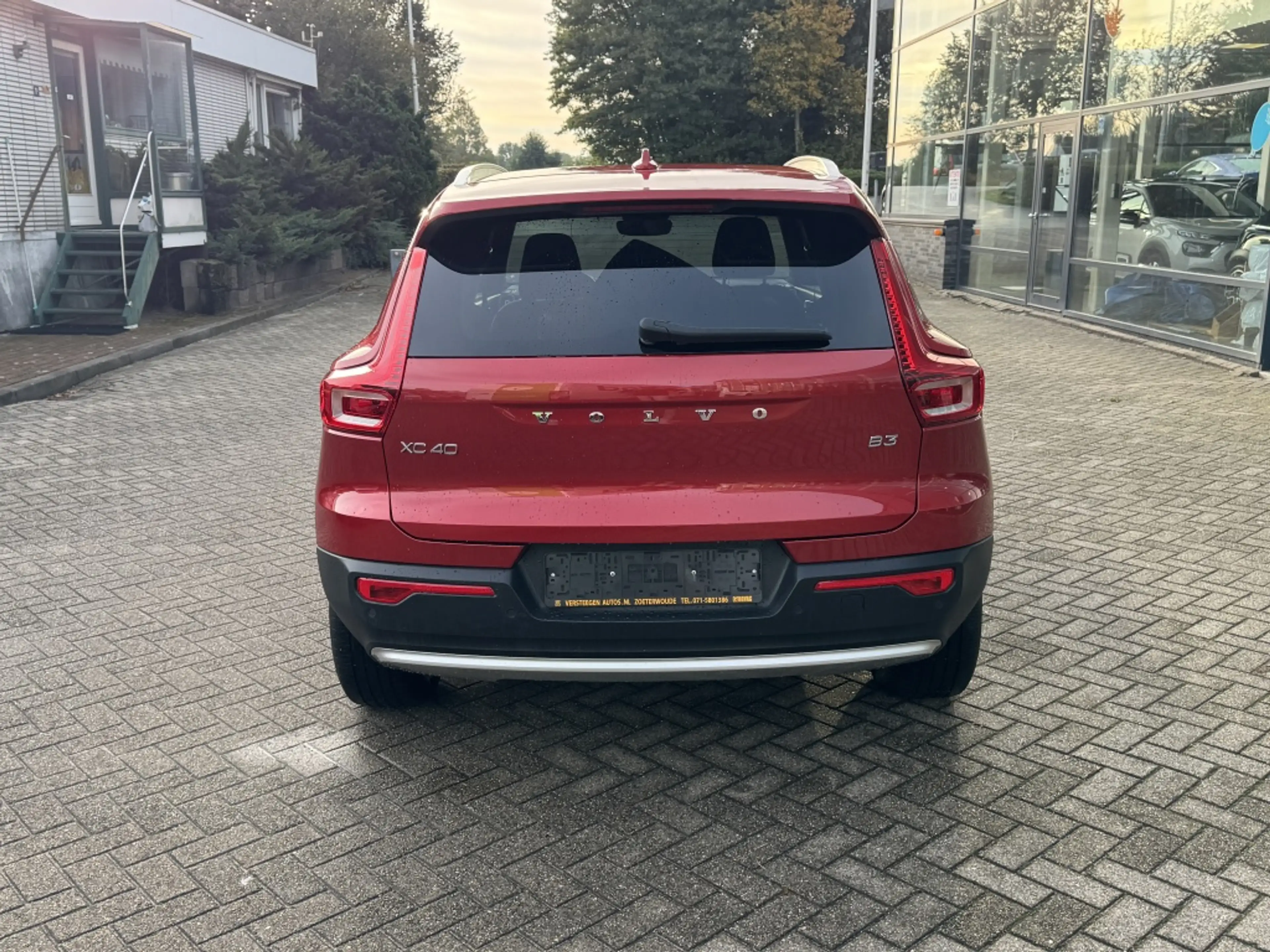 Volvo XC40 B3 163pk Mild Hybrid Aut Business Edition — photo 9