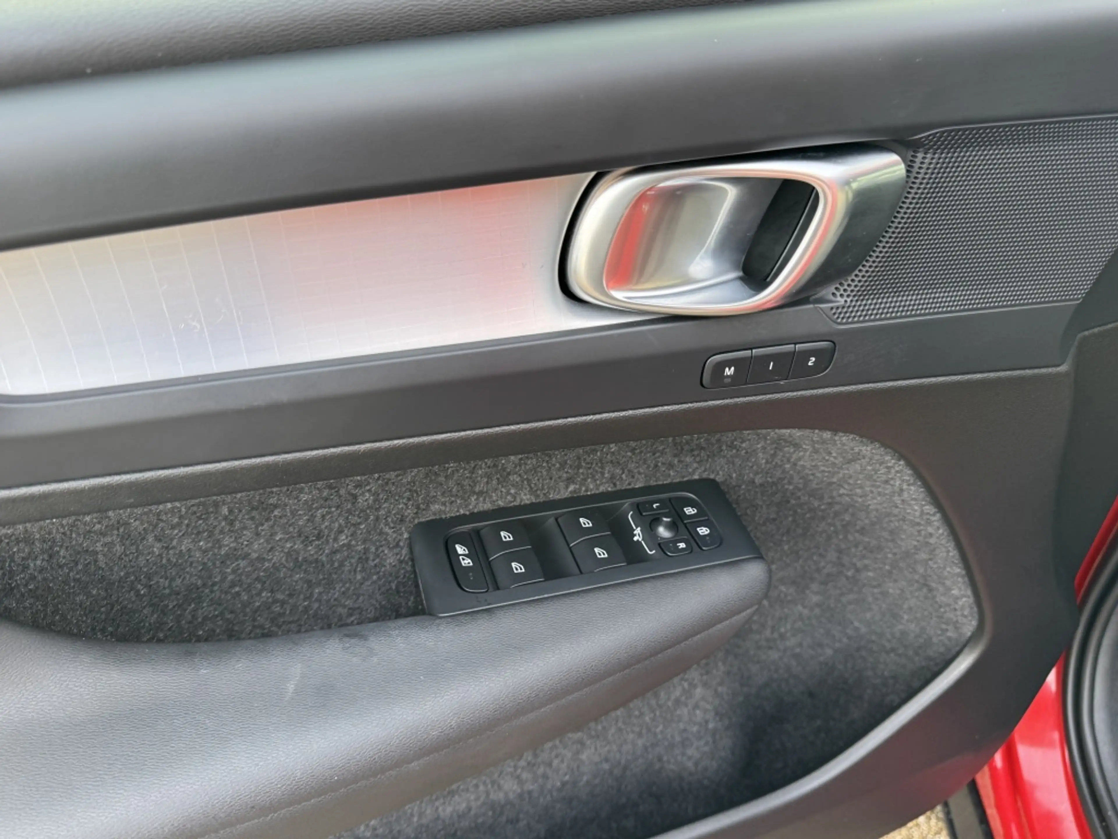 Volvo XC40 B3 163pk Mild Hybrid Aut Business Edition — photo 15