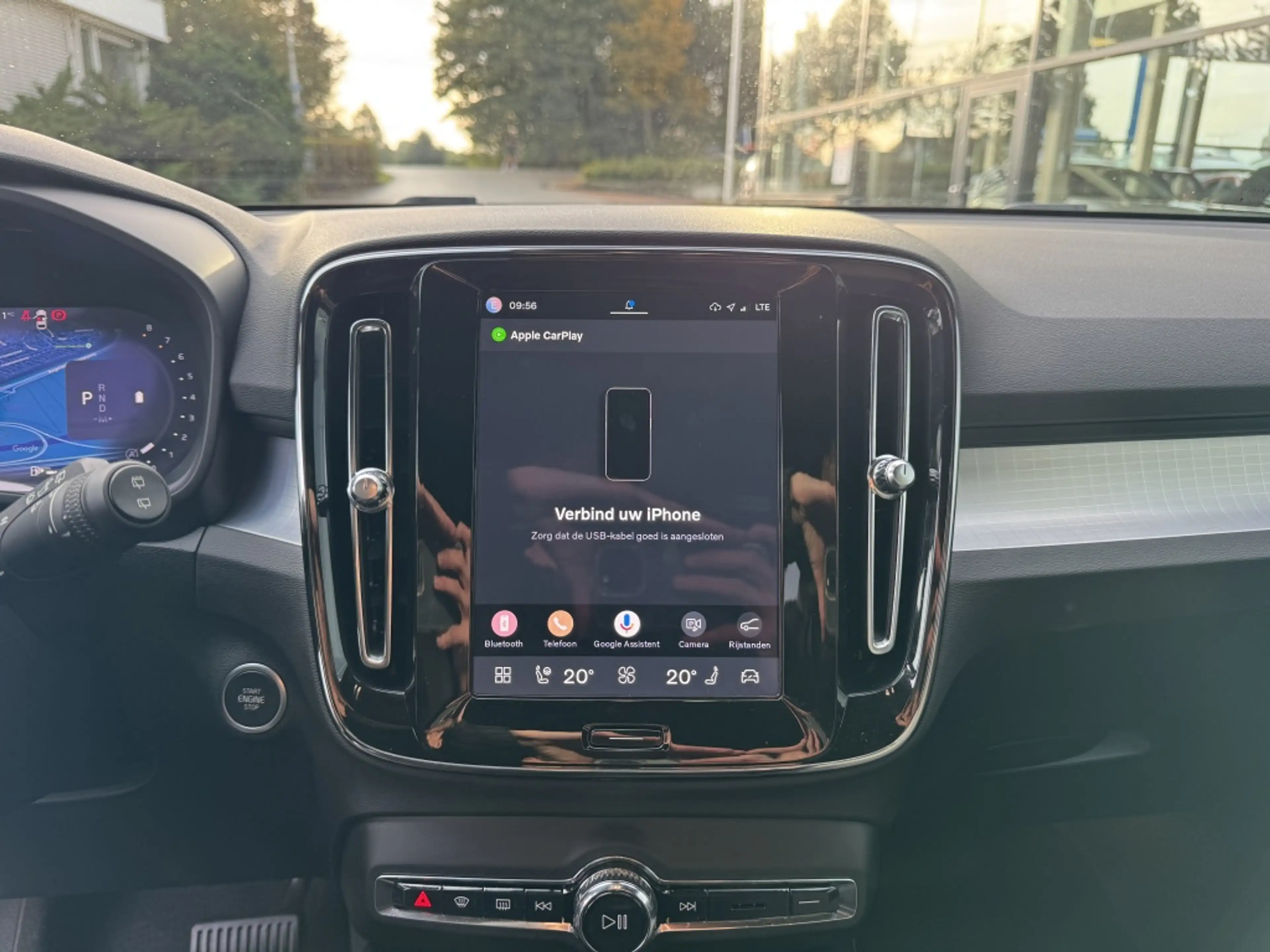 Volvo XC40 B3 163pk Mild Hybrid Aut Business Edition — photo 22