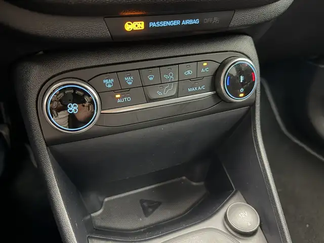Ford Fiesta view 13