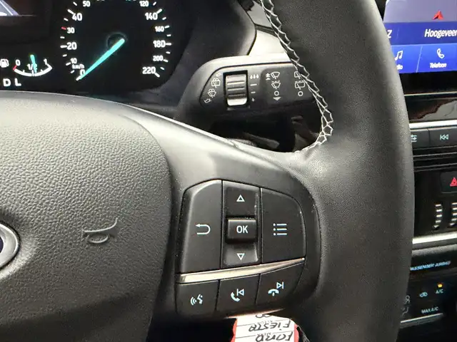 Ford Fiesta view 22